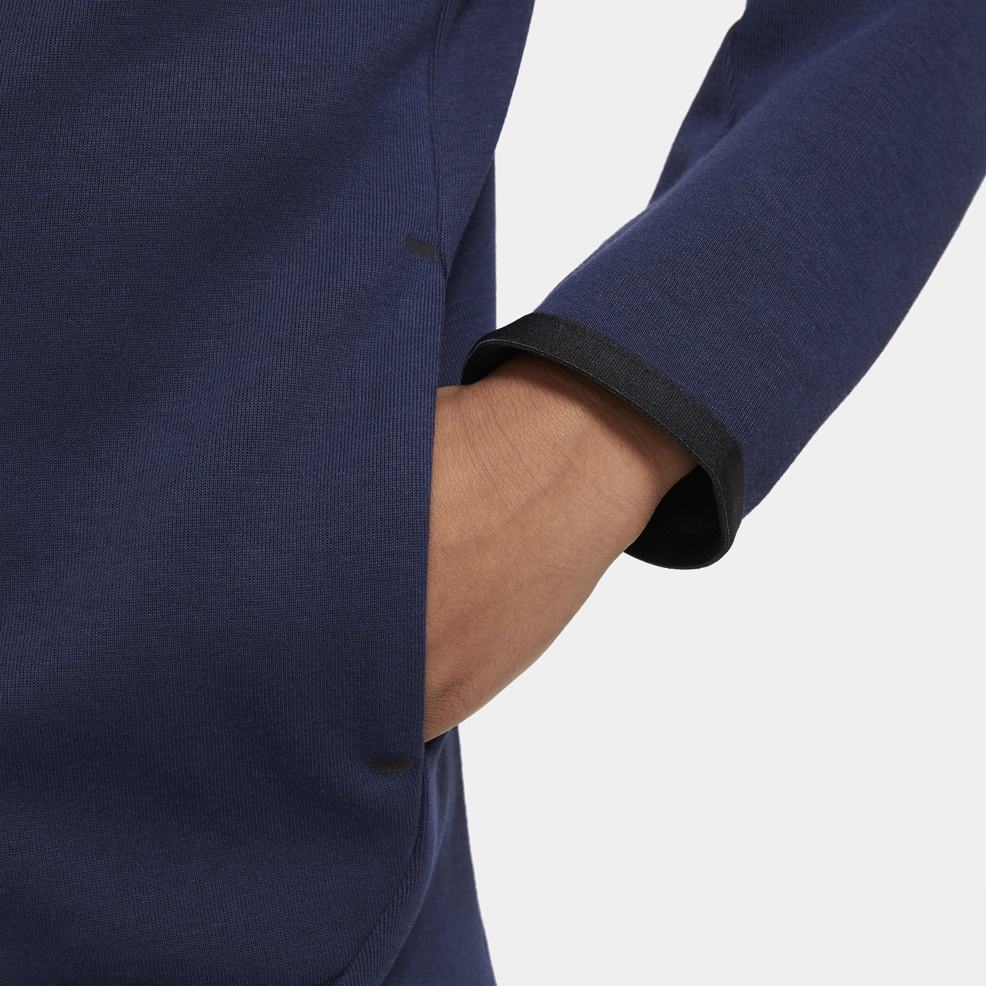 Nike Sportswear Tech Fleece image number 3