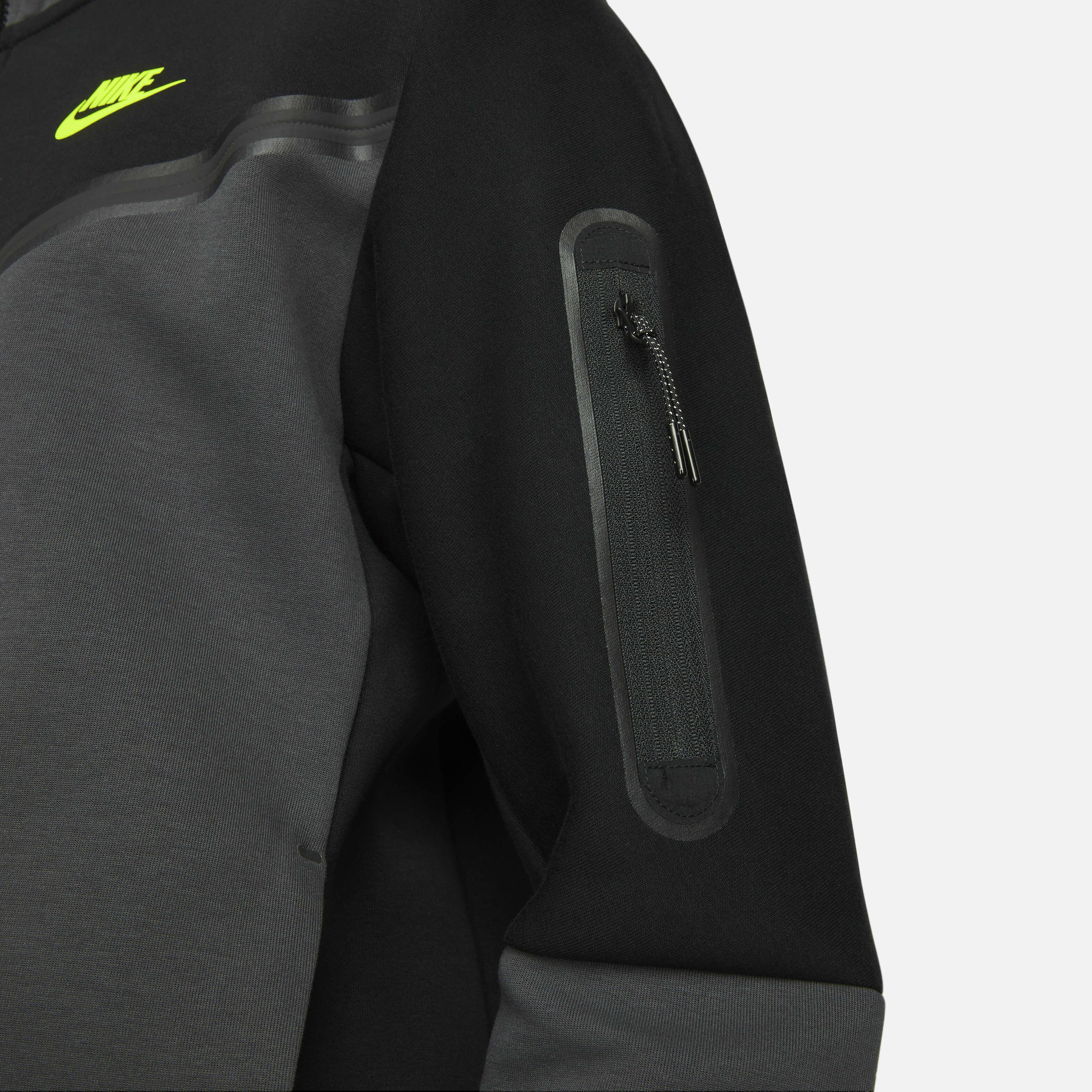 Nike Sportswear Tech Fleece image number 3