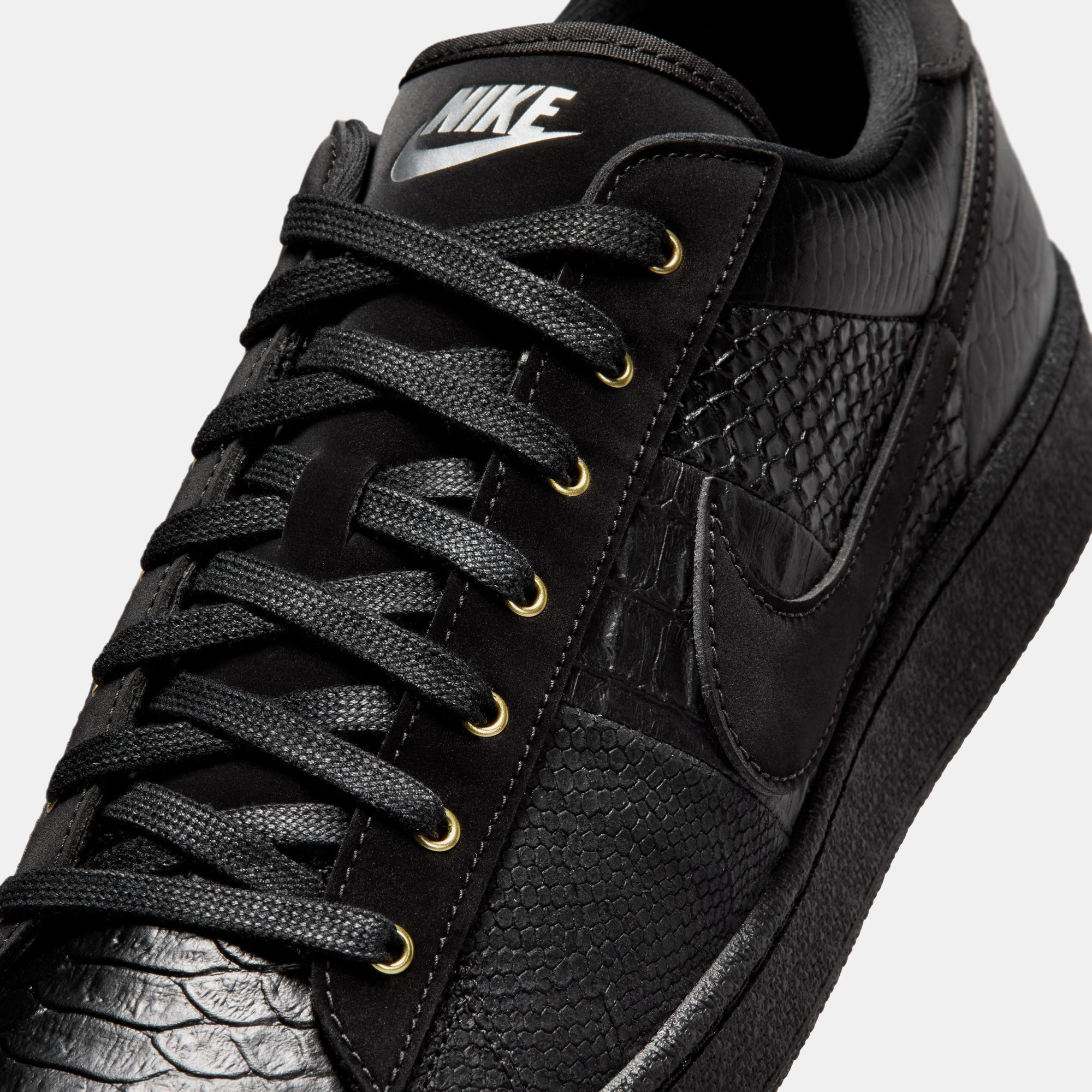 Nike Tennis Classic image number 8
