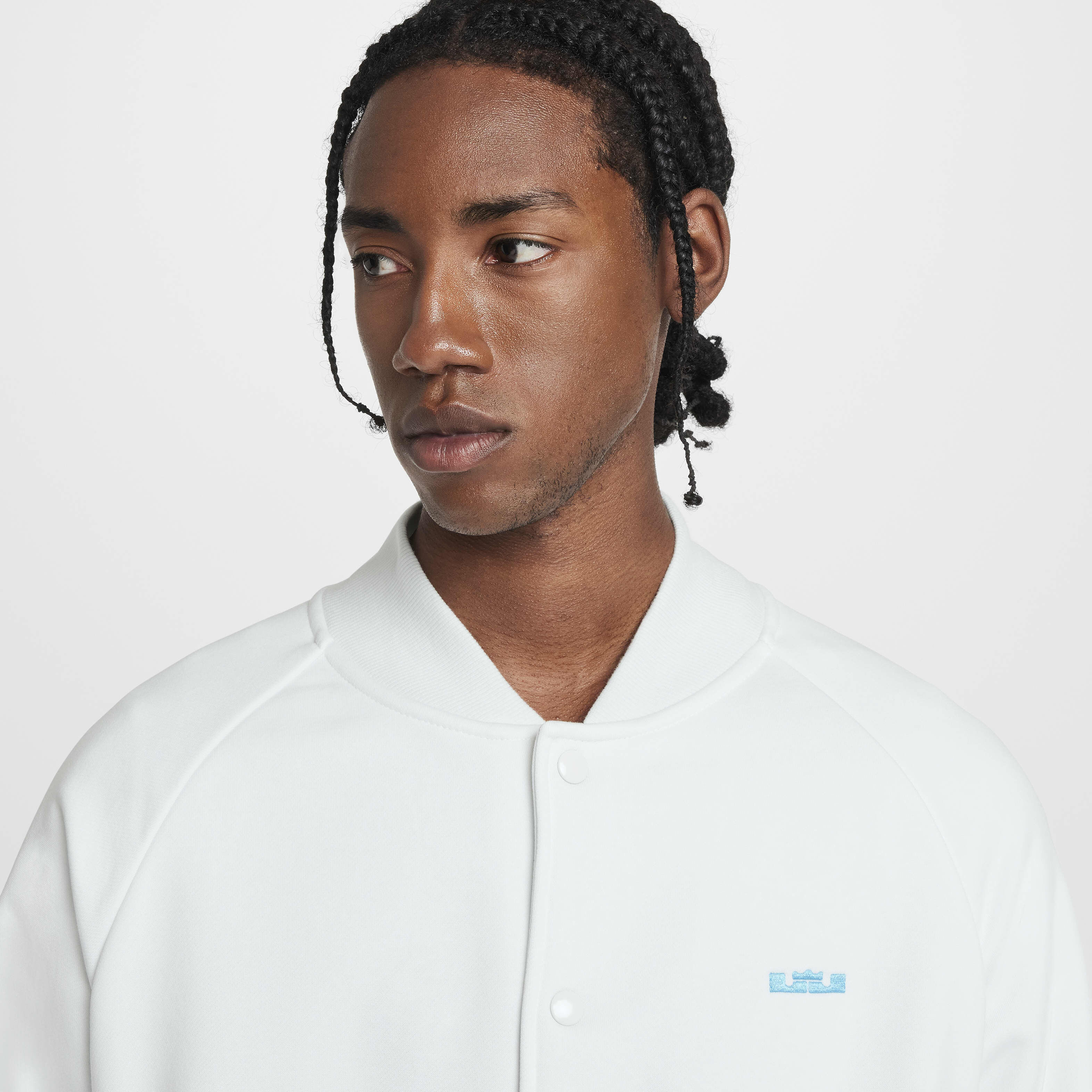 LeBron Standard Issue image number 2