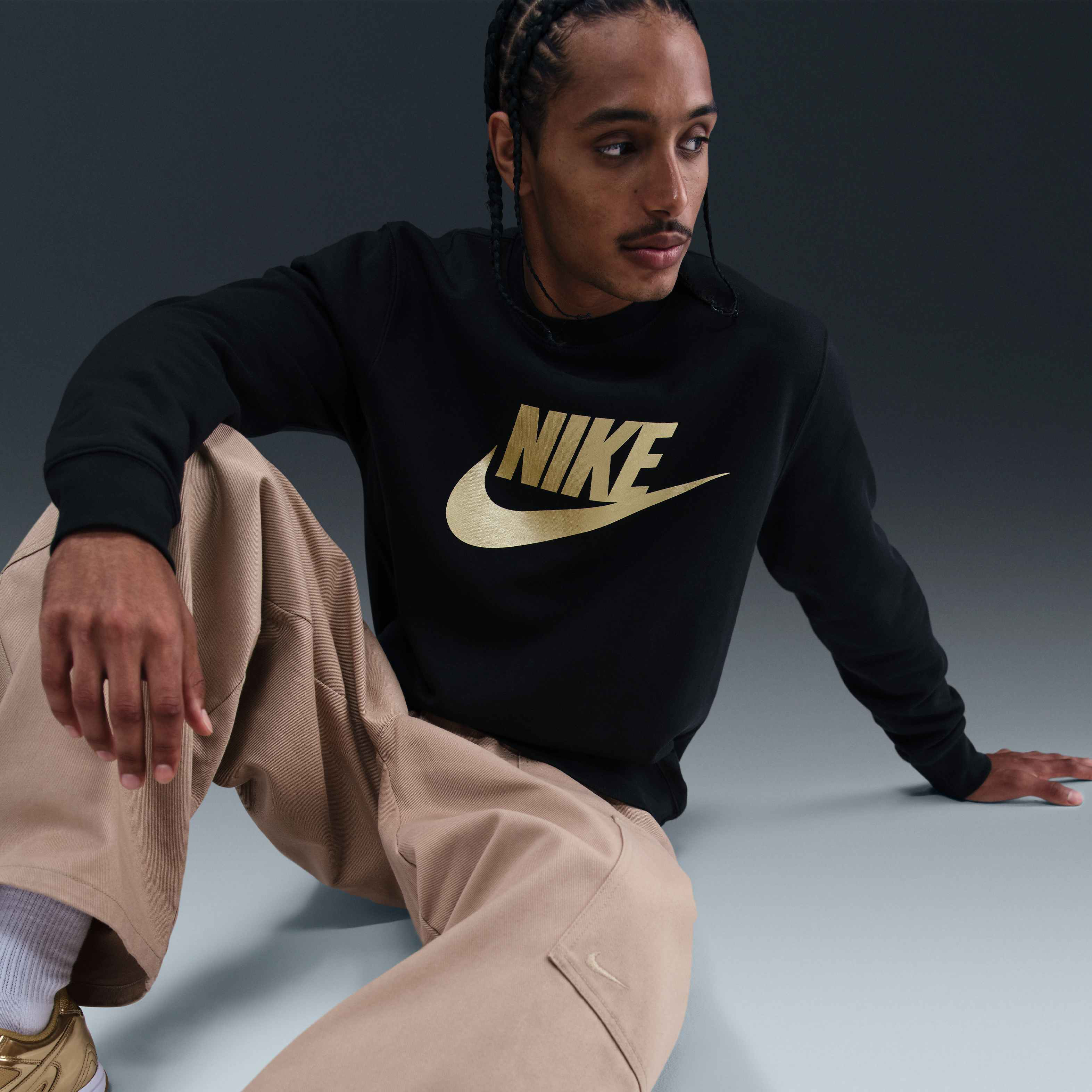 Nike Sportswear Club image number 2
