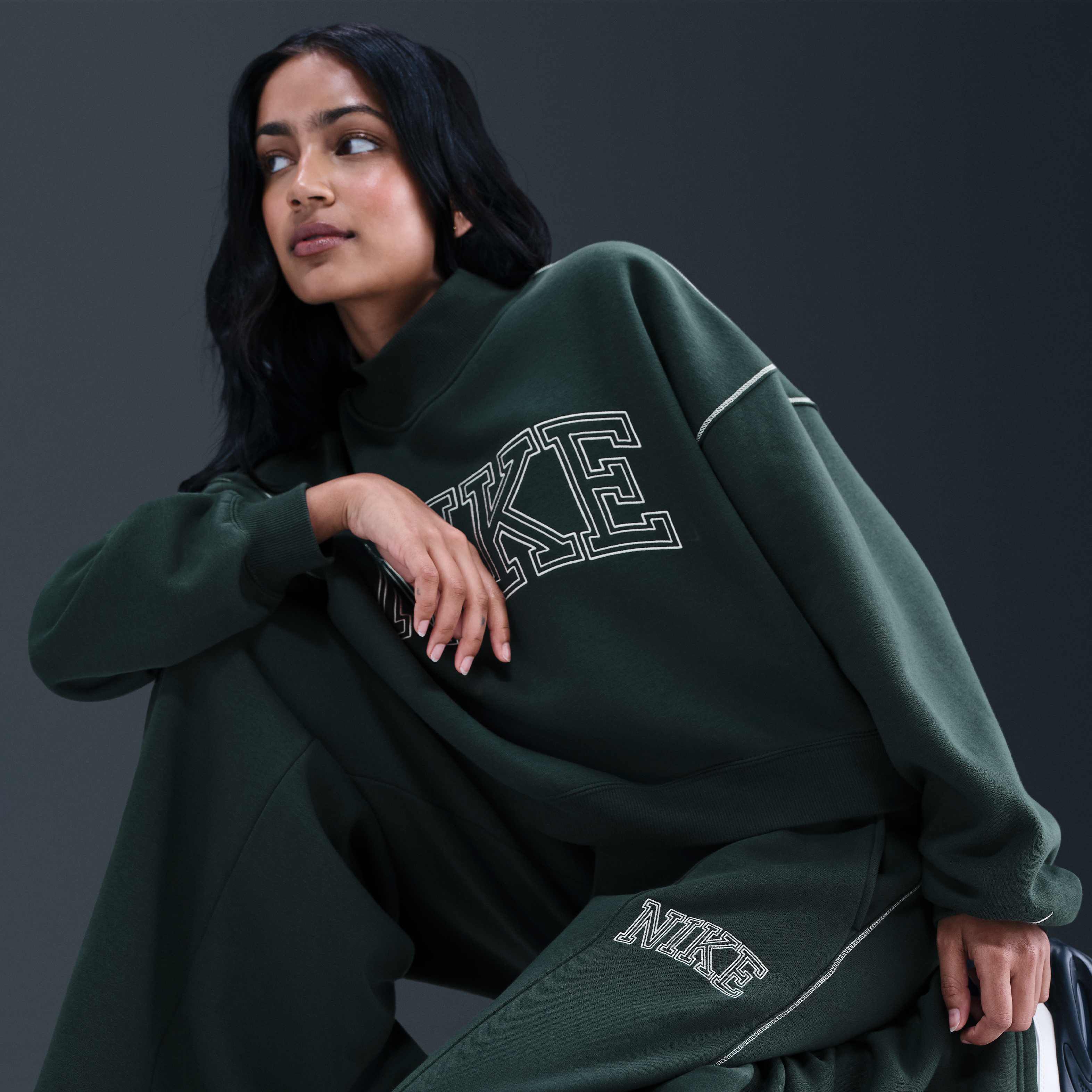 نايكي سبورتسوير فينيكس فليس image number 4