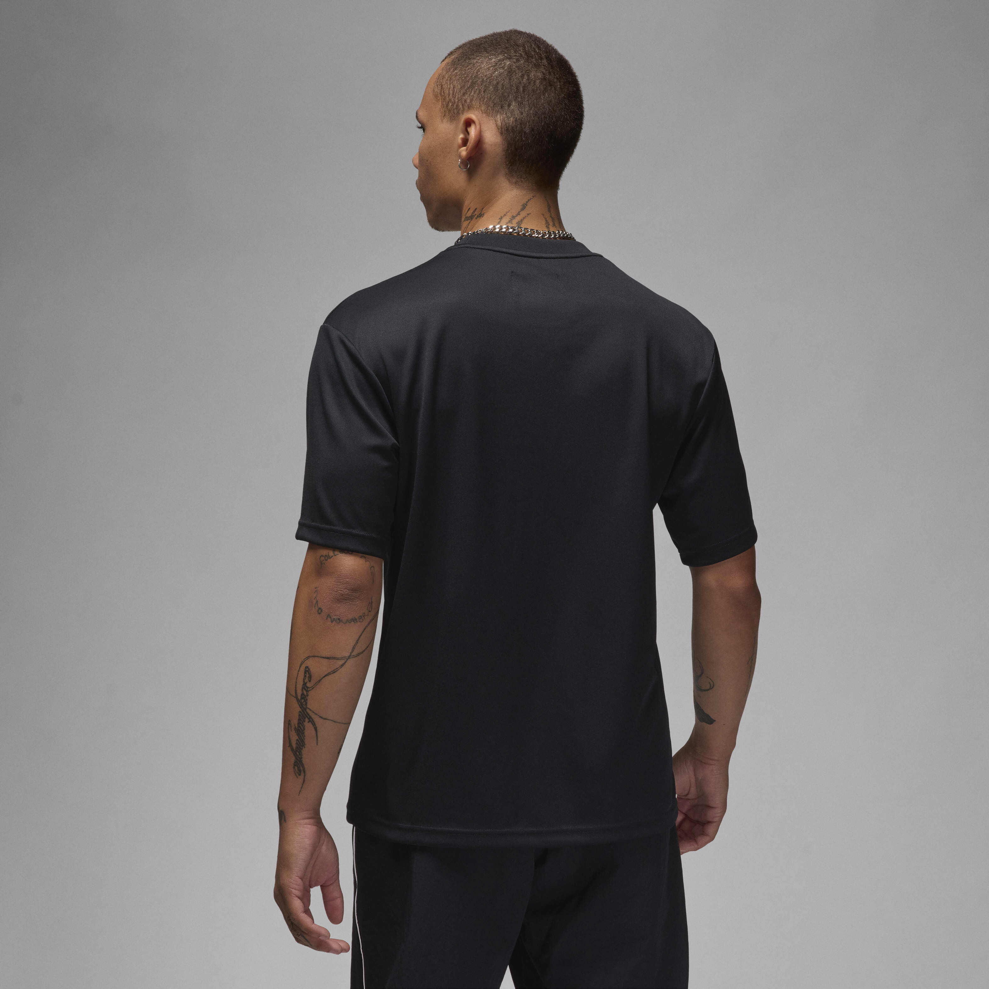 Jordan Essentials image number 1