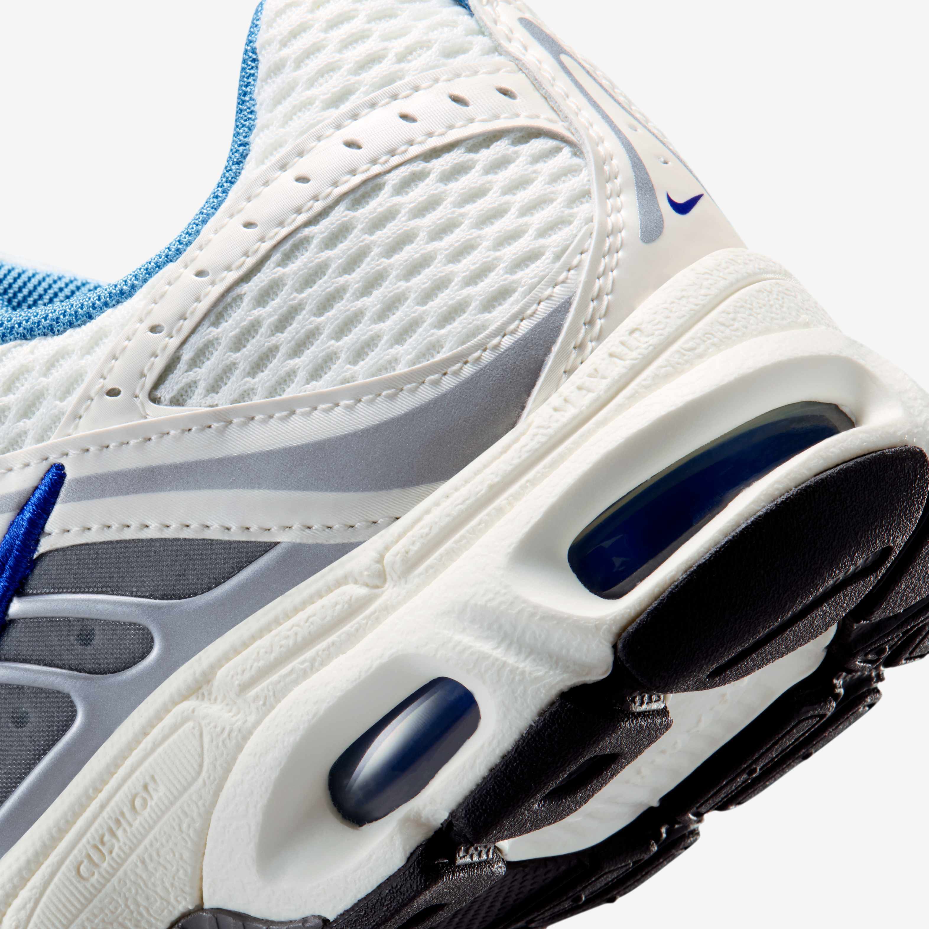 Nike Air Max Moto 2K image number 7