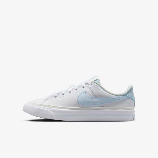 NikeCourt Legacy