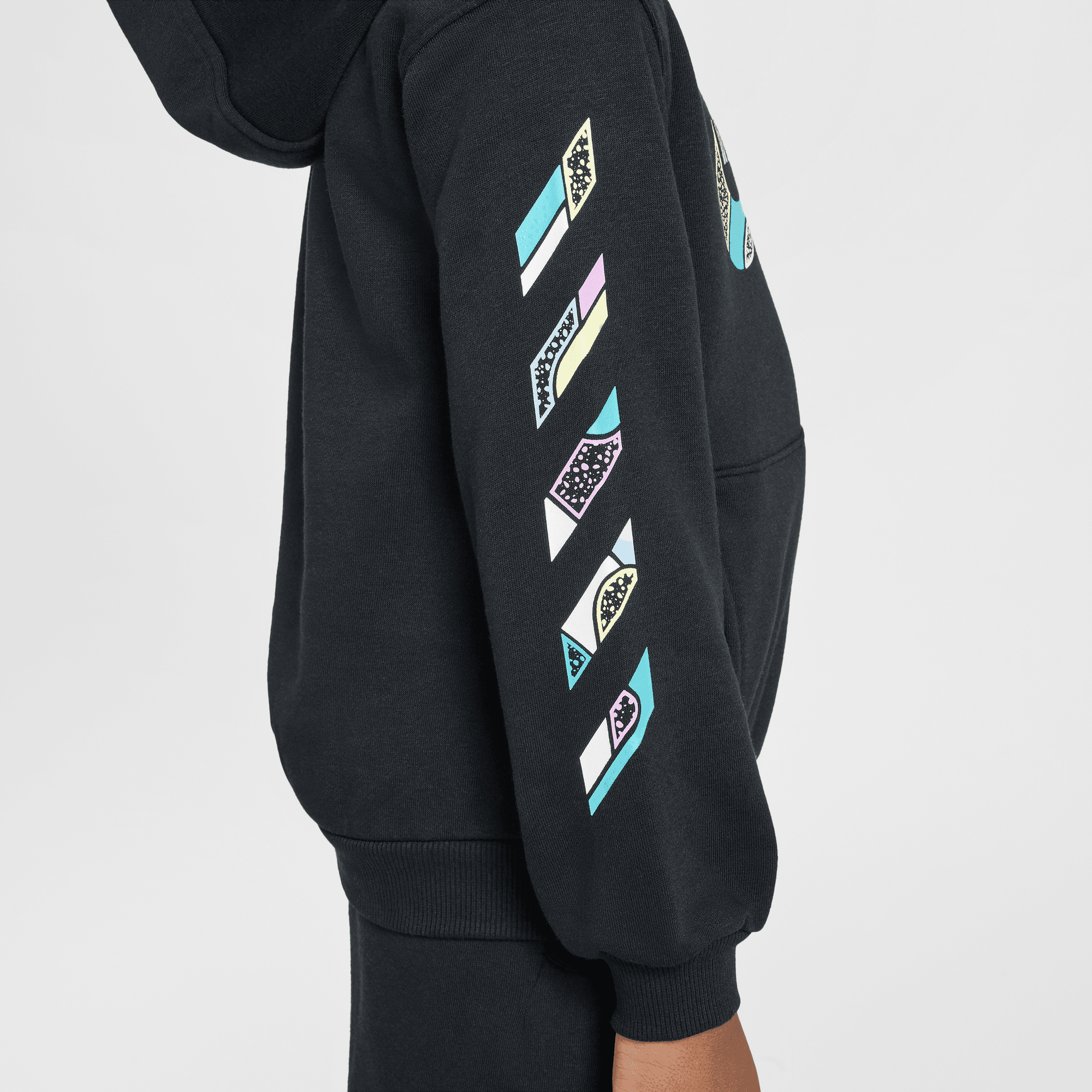 نايكي سبورتوير 'اوتسايد ذا لاينز' image number 6