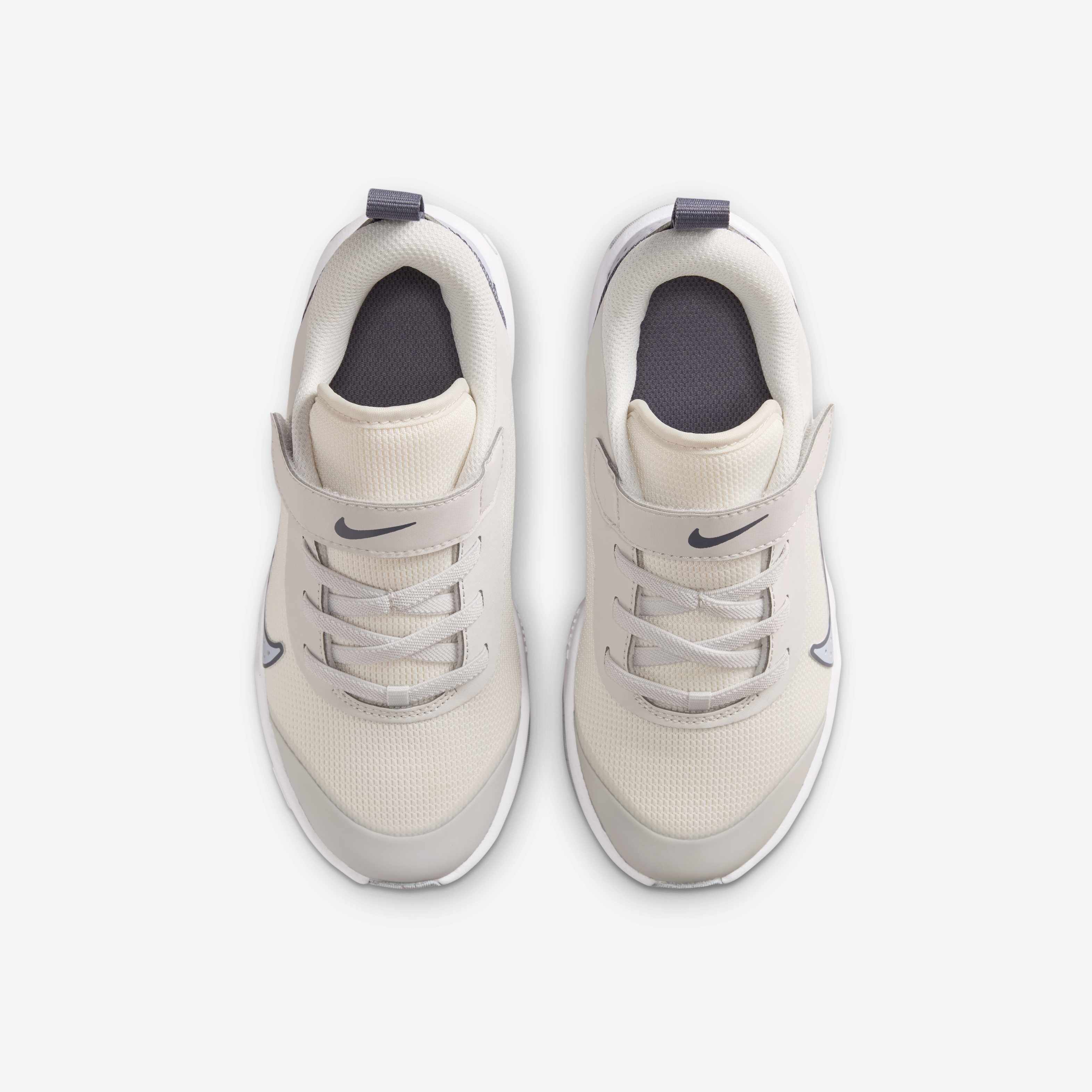 Nike Omni Multi-Court image number 3