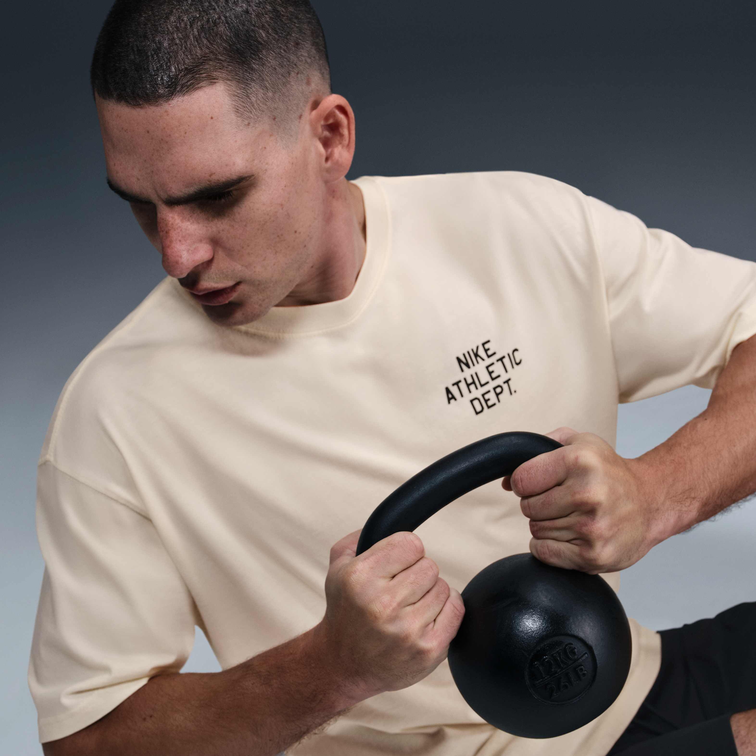 Buy Nike Men's Max90 Fitness T-Shirt - Pale Ivory | Nike UAE