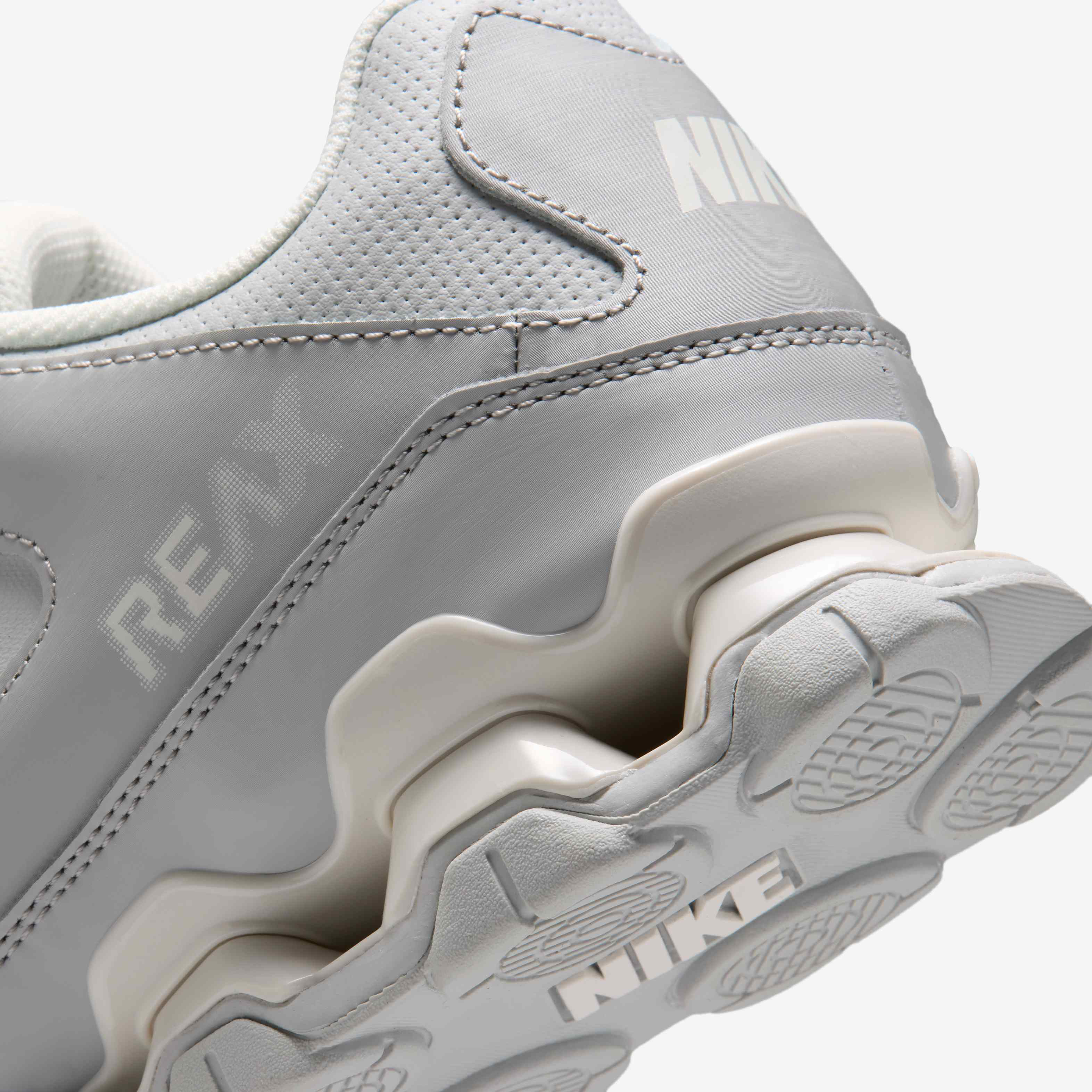Nike Reax 8 TR image number 7