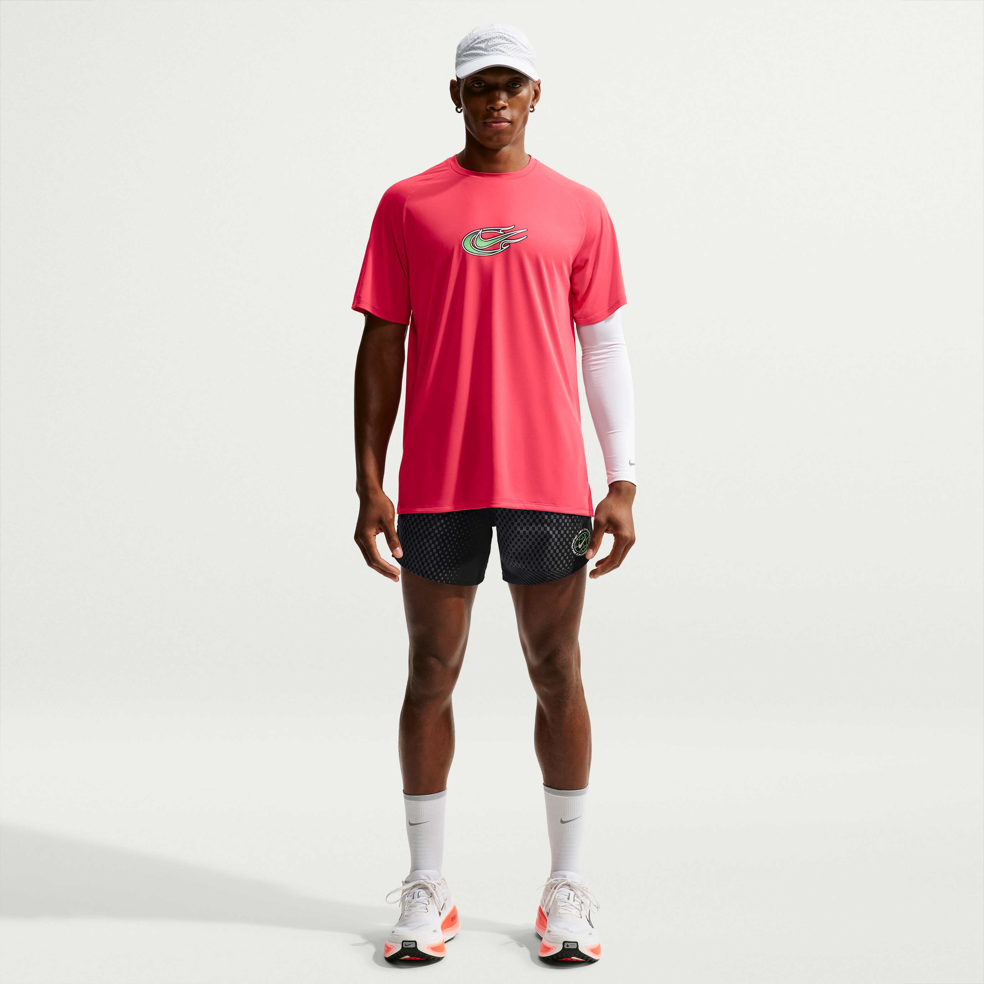 Nike Stride image number 0