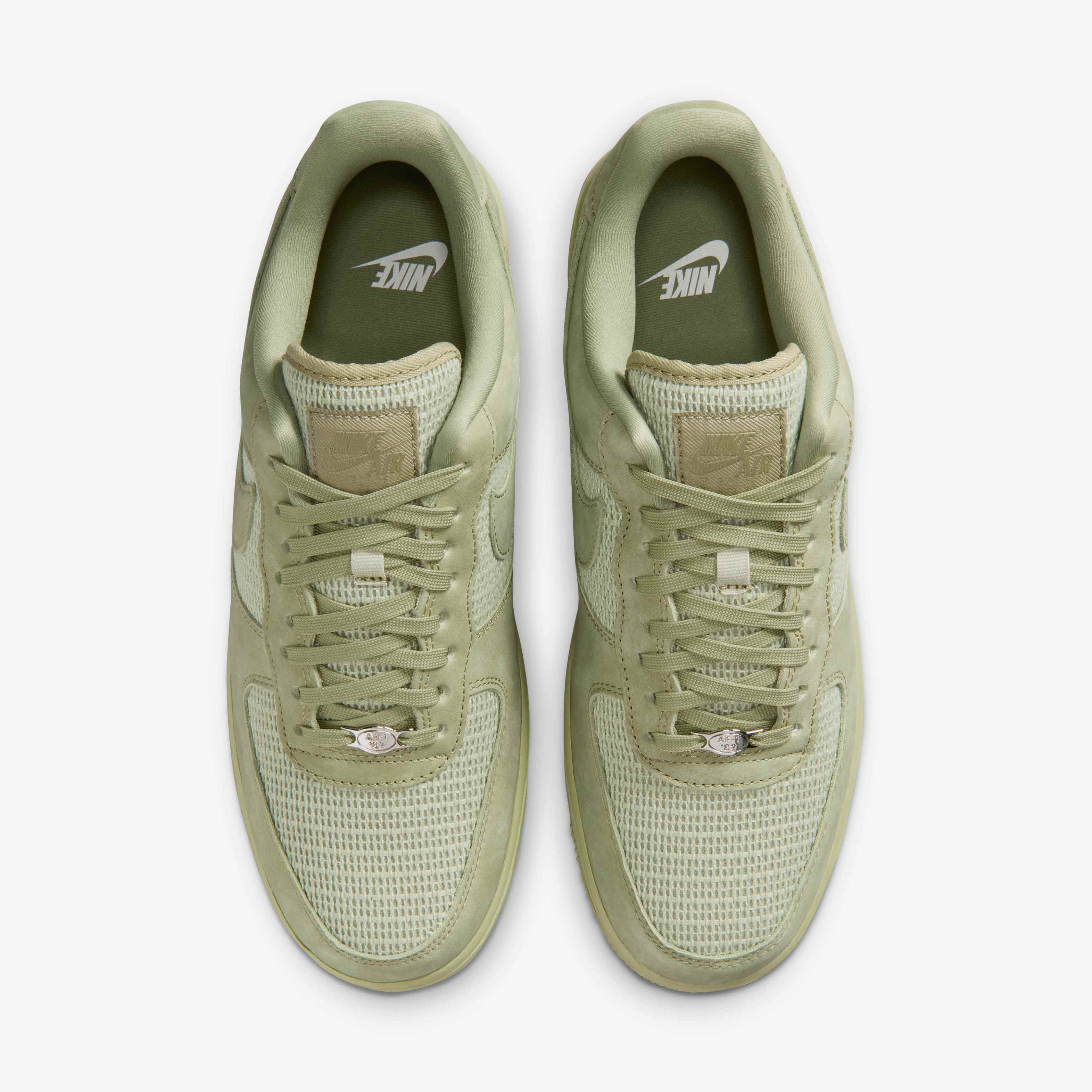 Nike Air Force 1 '07 LV8 image number 3
