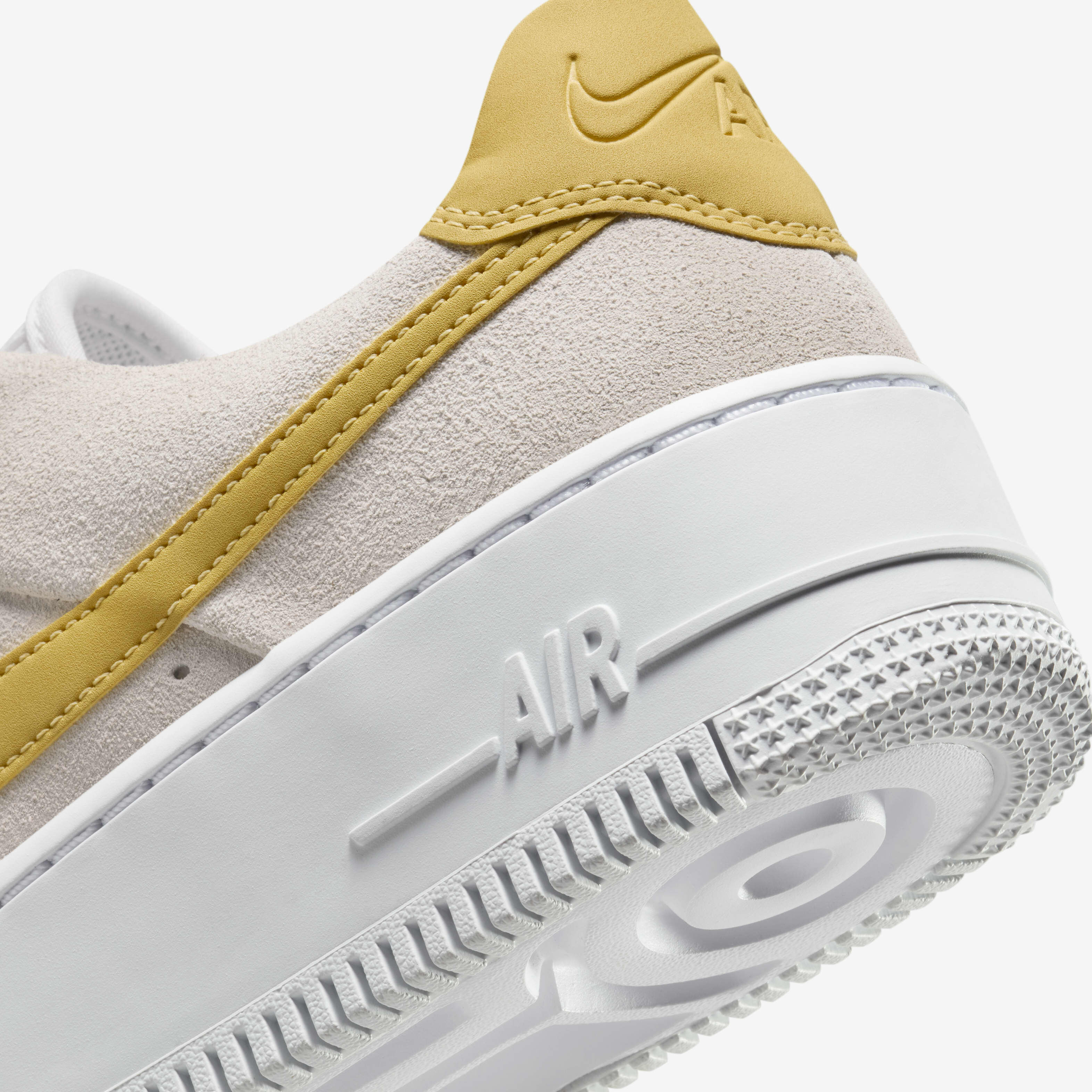 Nike yellow air force 1 sage low trainers new arrivals