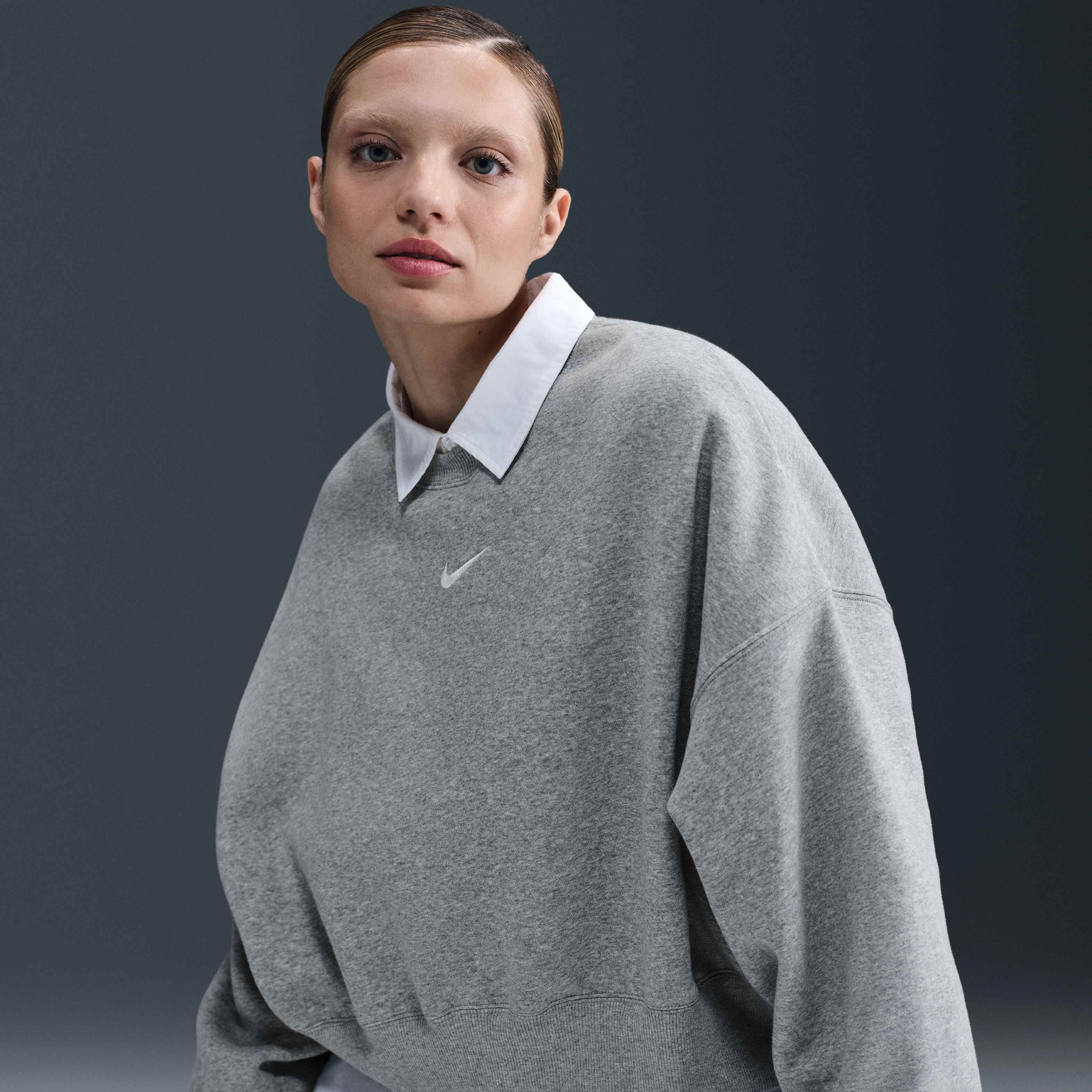 Nike Sportswear Phoenix Fleece image number 2