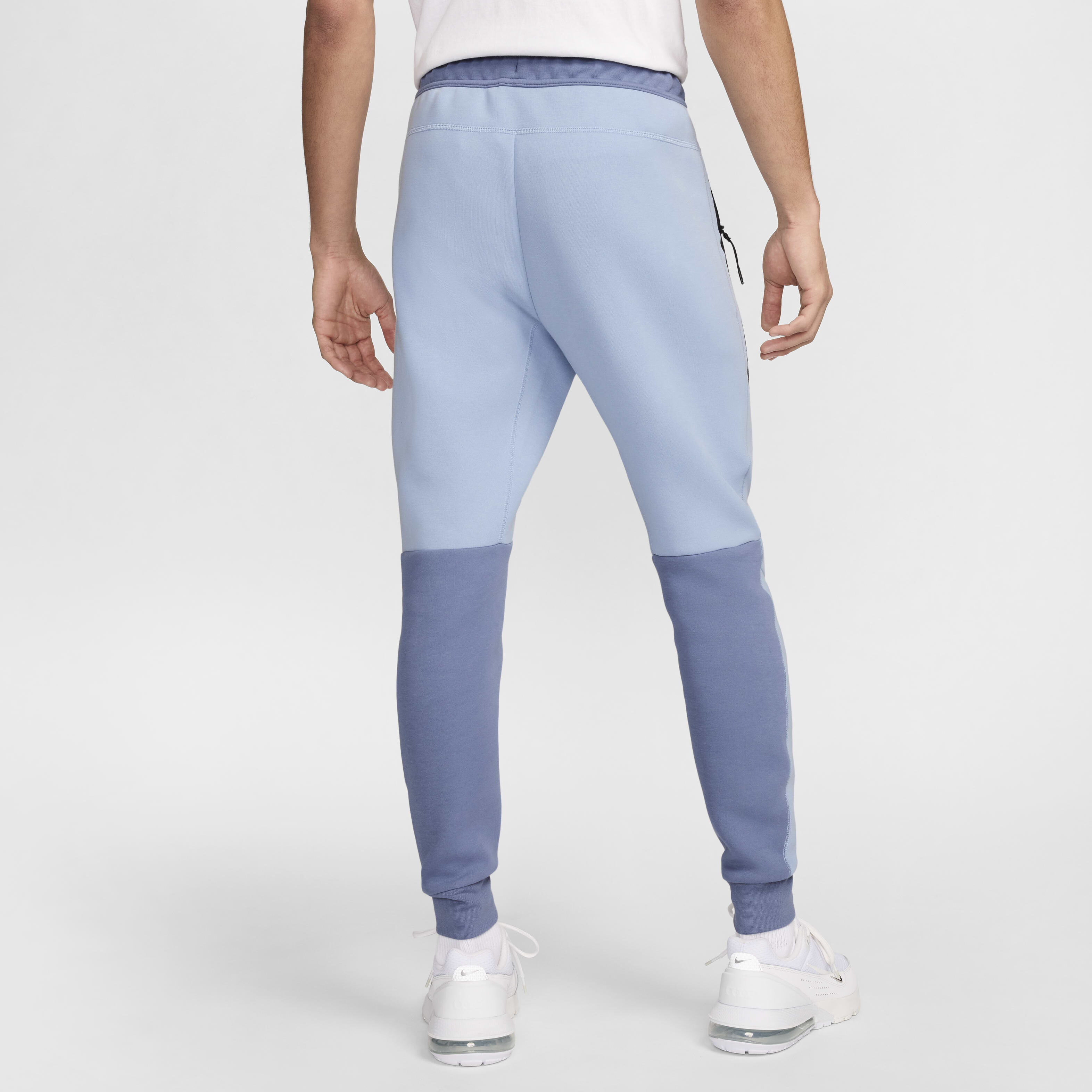 Nike tech fleece grey and white joggers hot sale