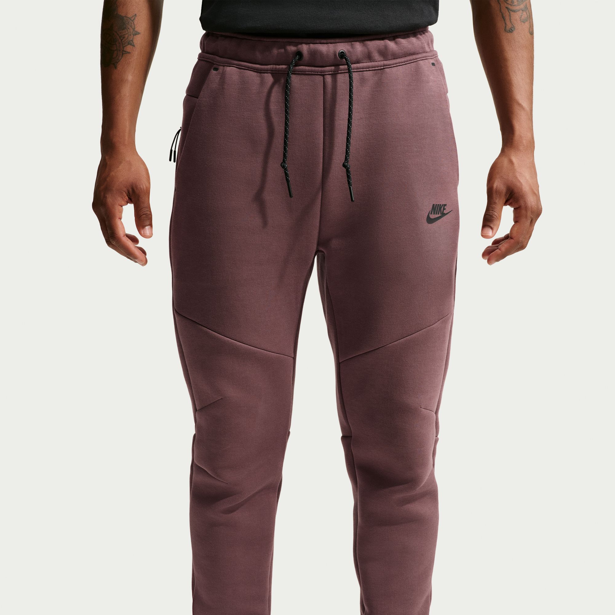 Nike Tech image number 2