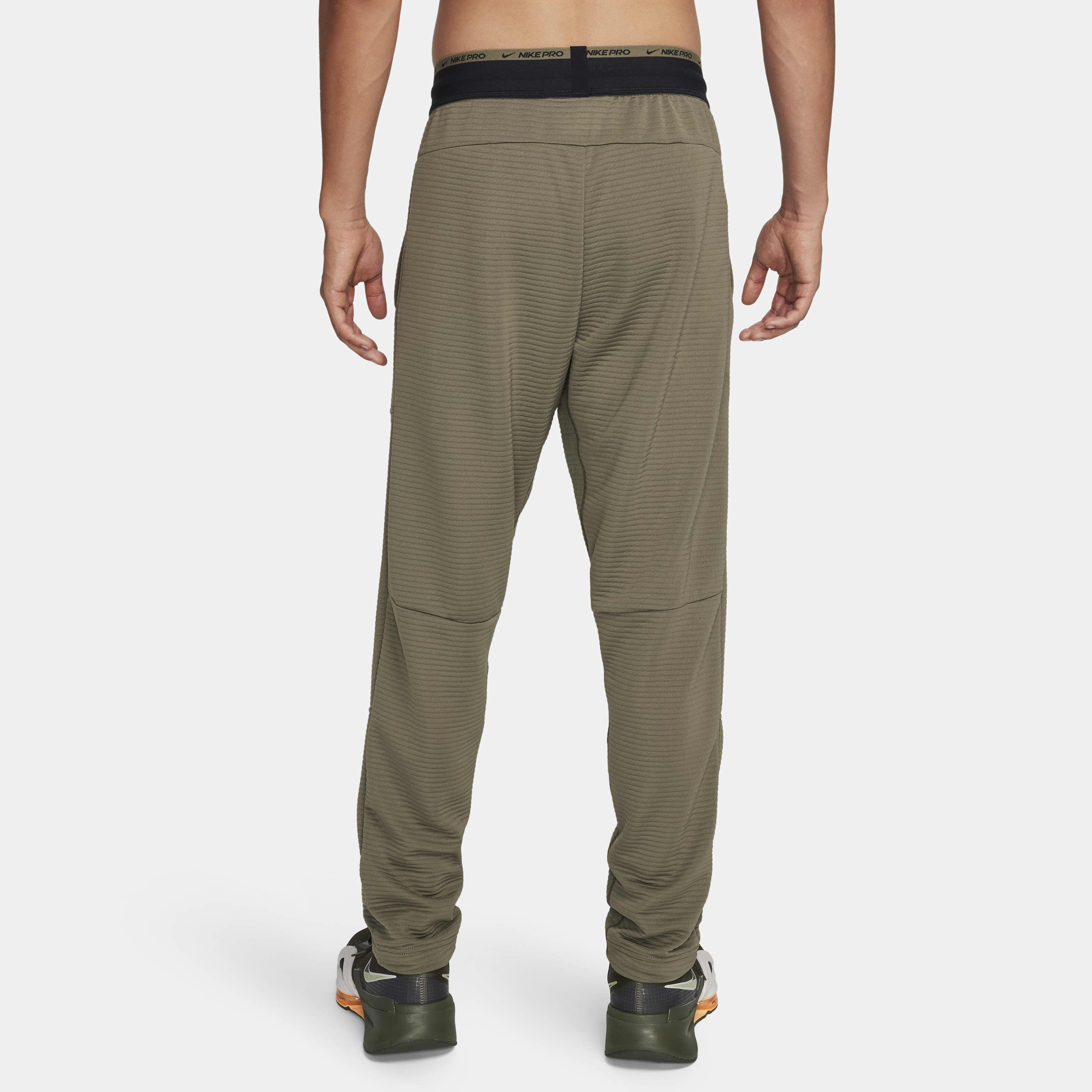 Buy Nike Men s Dri FIT Fleece Fitness Trousers Nike UAE Official