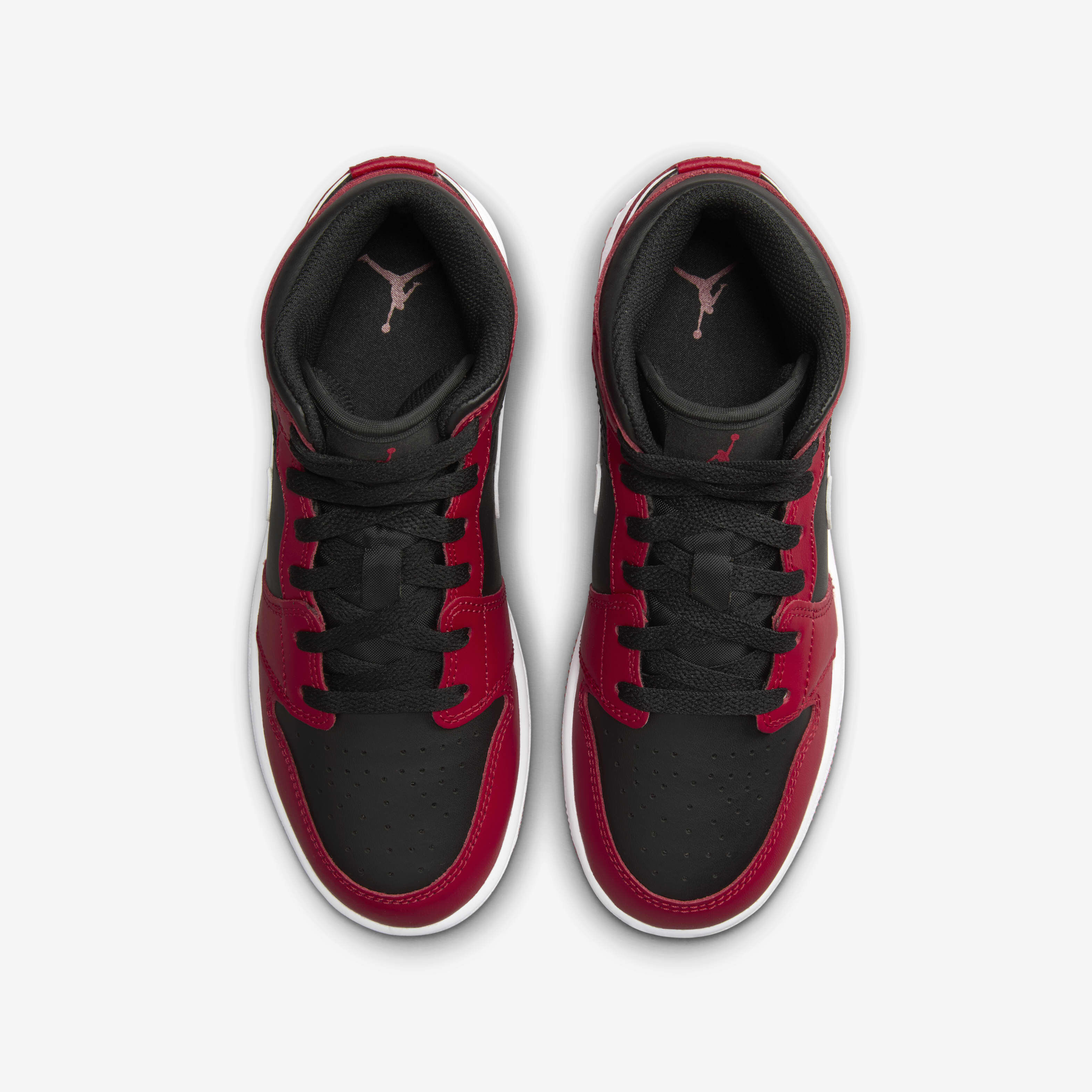 Air Jordan 1 Mid image number 3