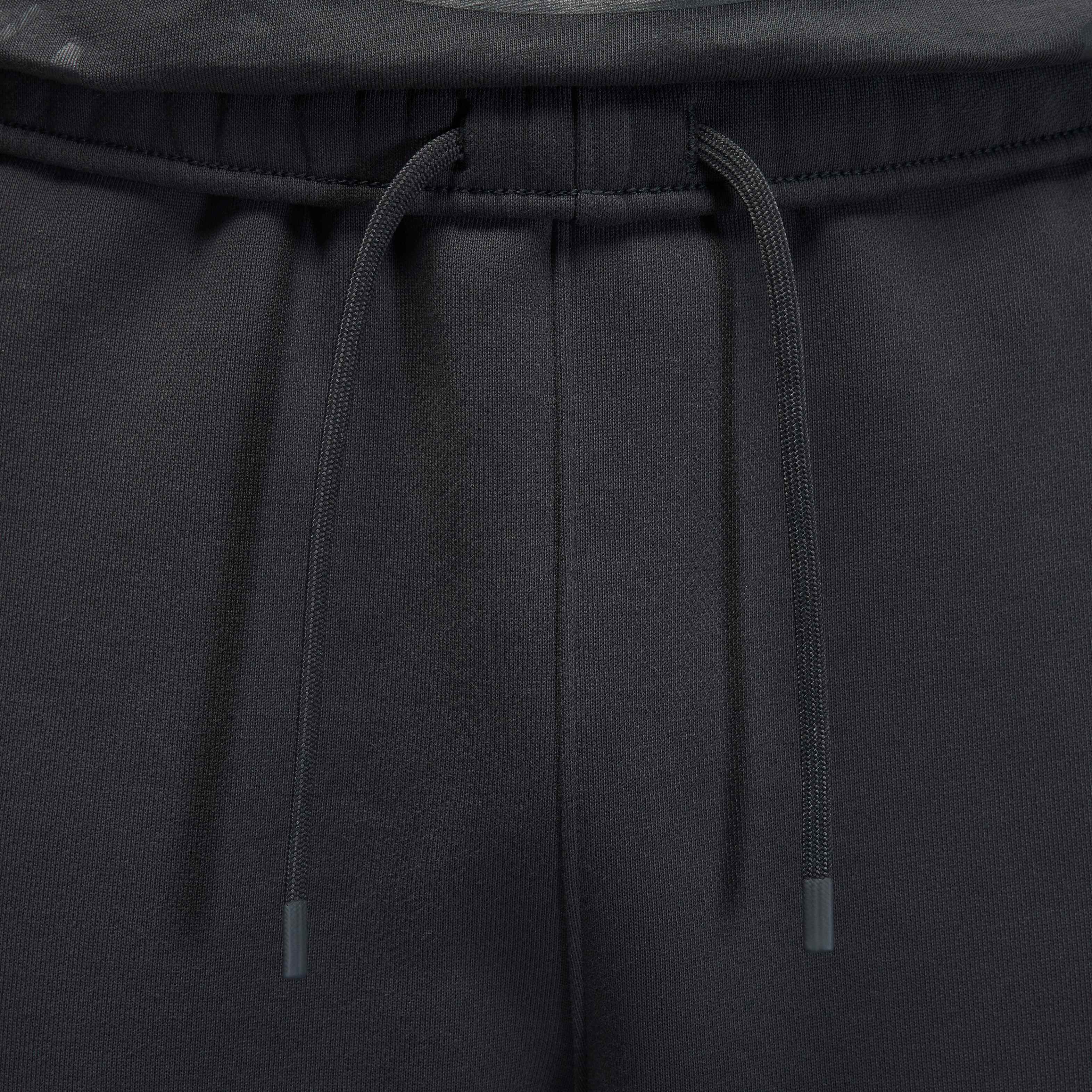 Paris Saint-Germain image number 2