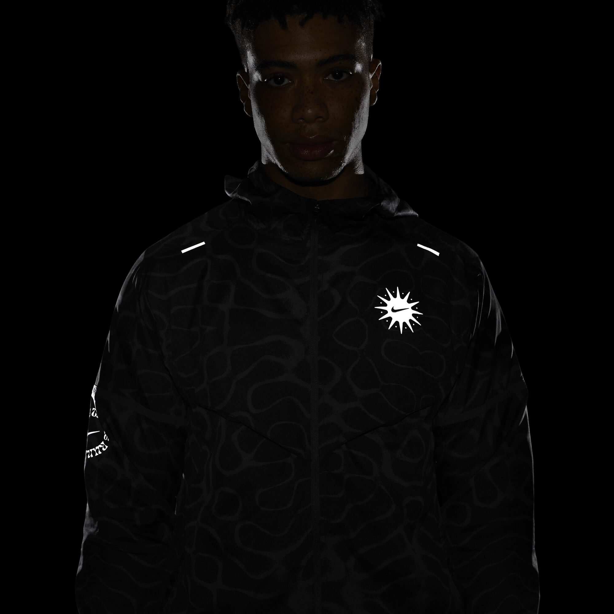 Zoom image