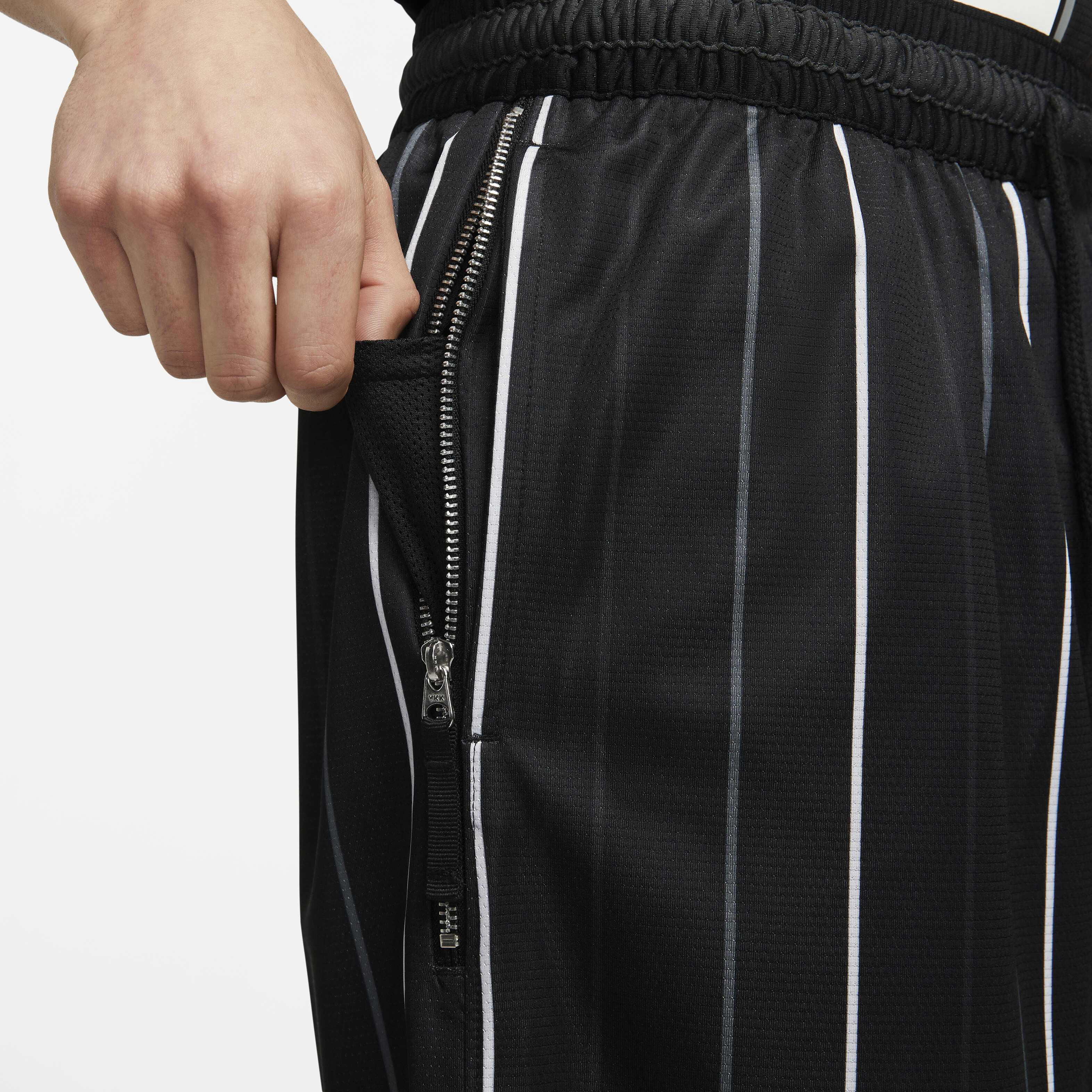 Nike Dri-FIT DNA image number 5