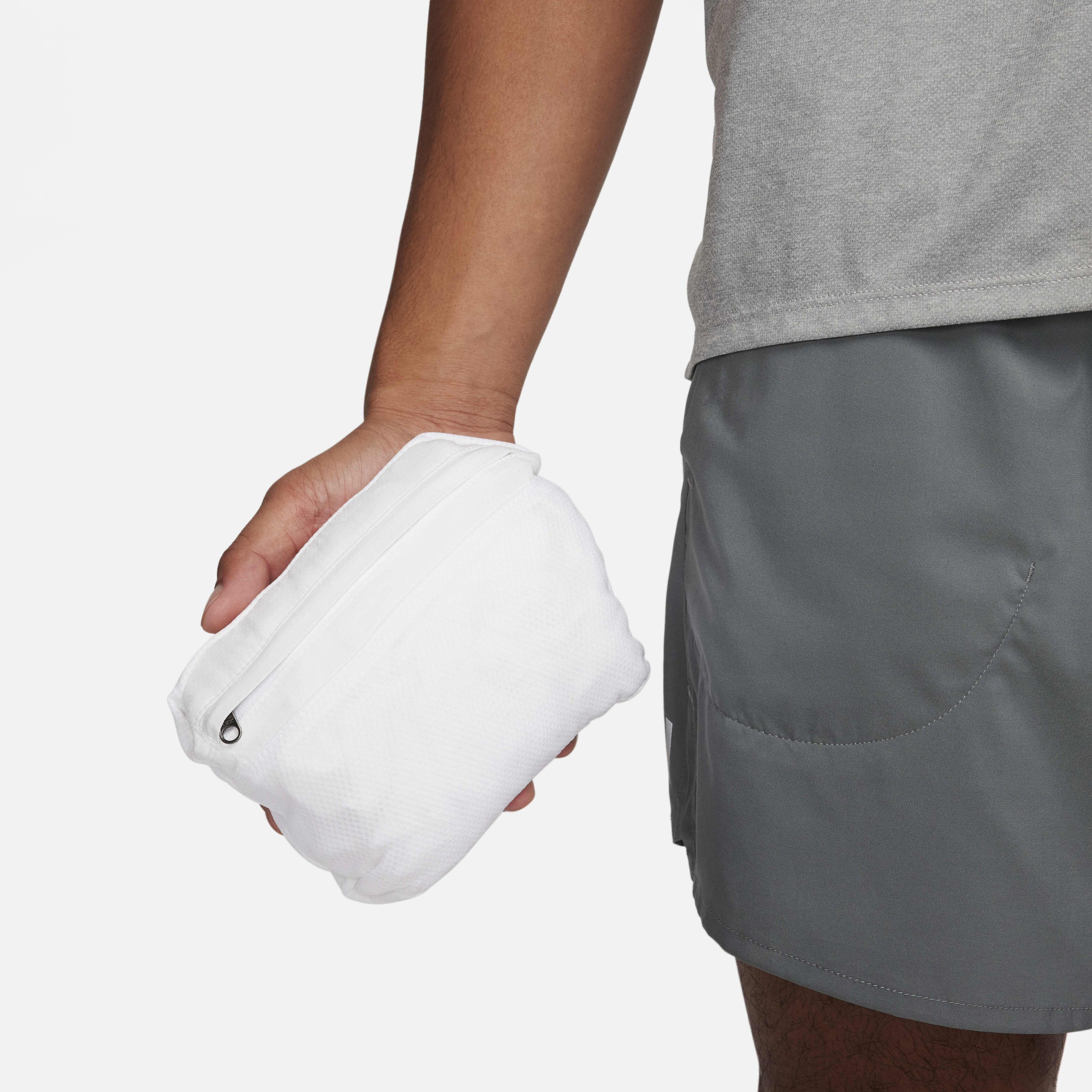 Nike Windrunner image number 5
