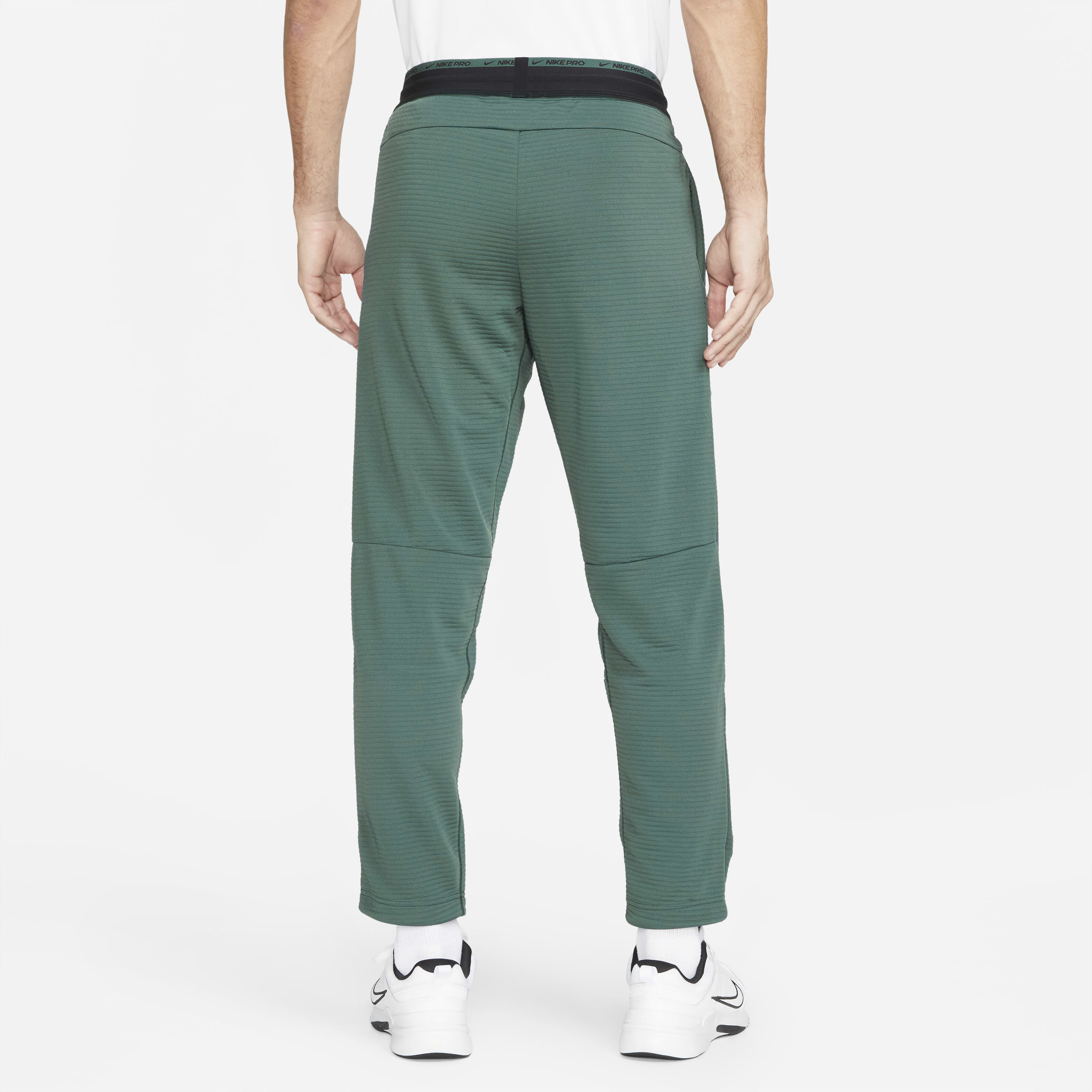 نايكي برو image number 1