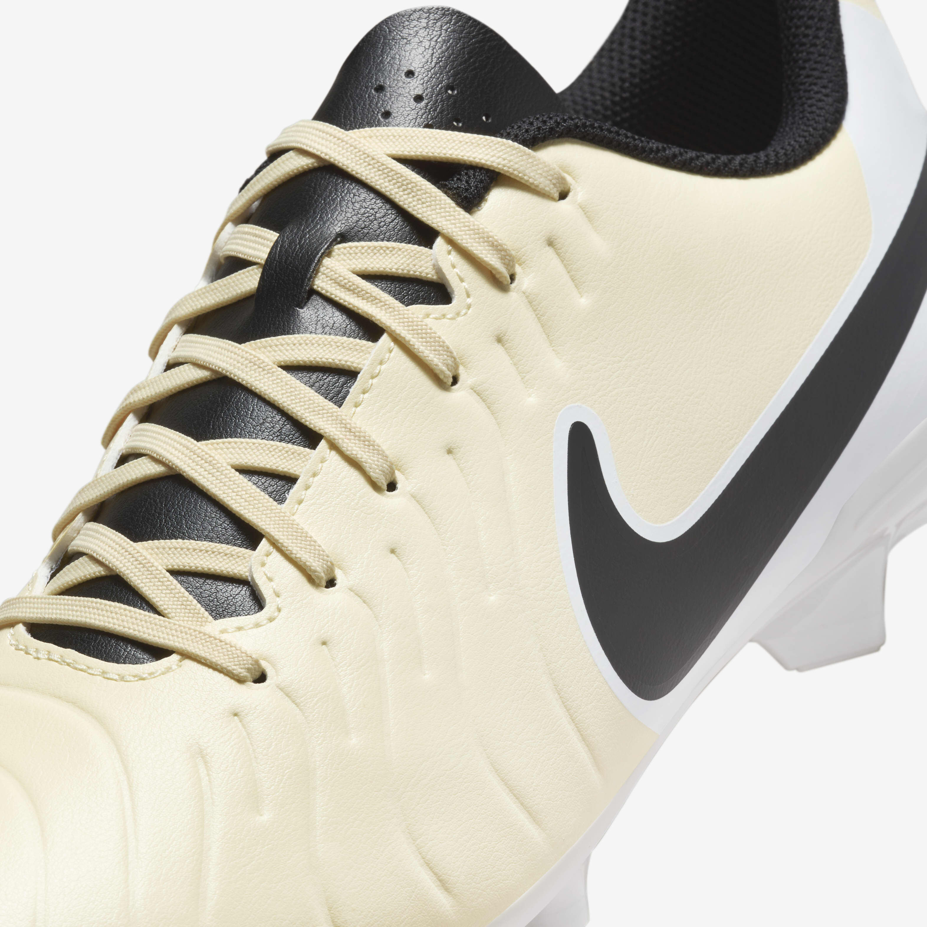 Nike Tiempo Legend 10 Club image number 7