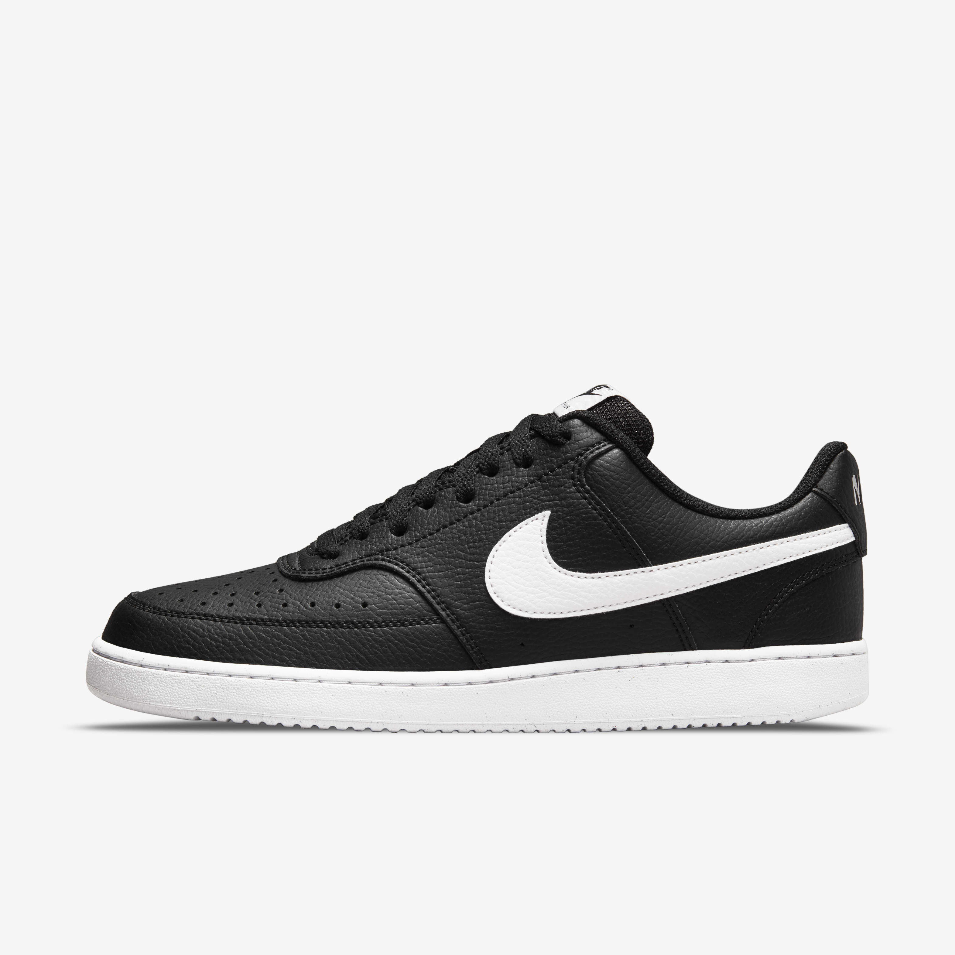 Nike shoes price in uae deals