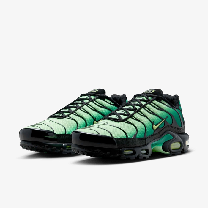 Nike Air Max Plus image number 4 Nike Air Max Plus image number 4