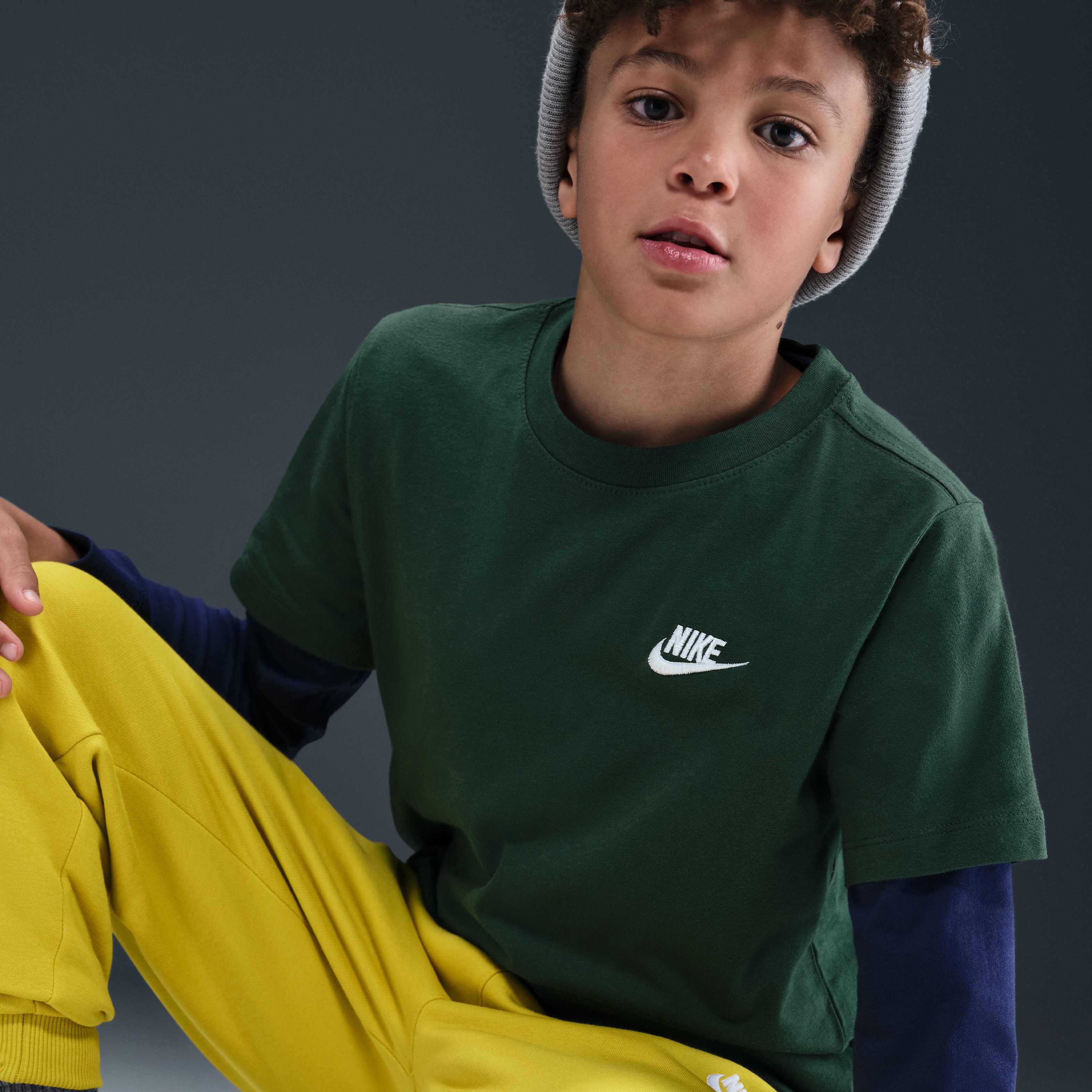 Nike Sportswear image number 2