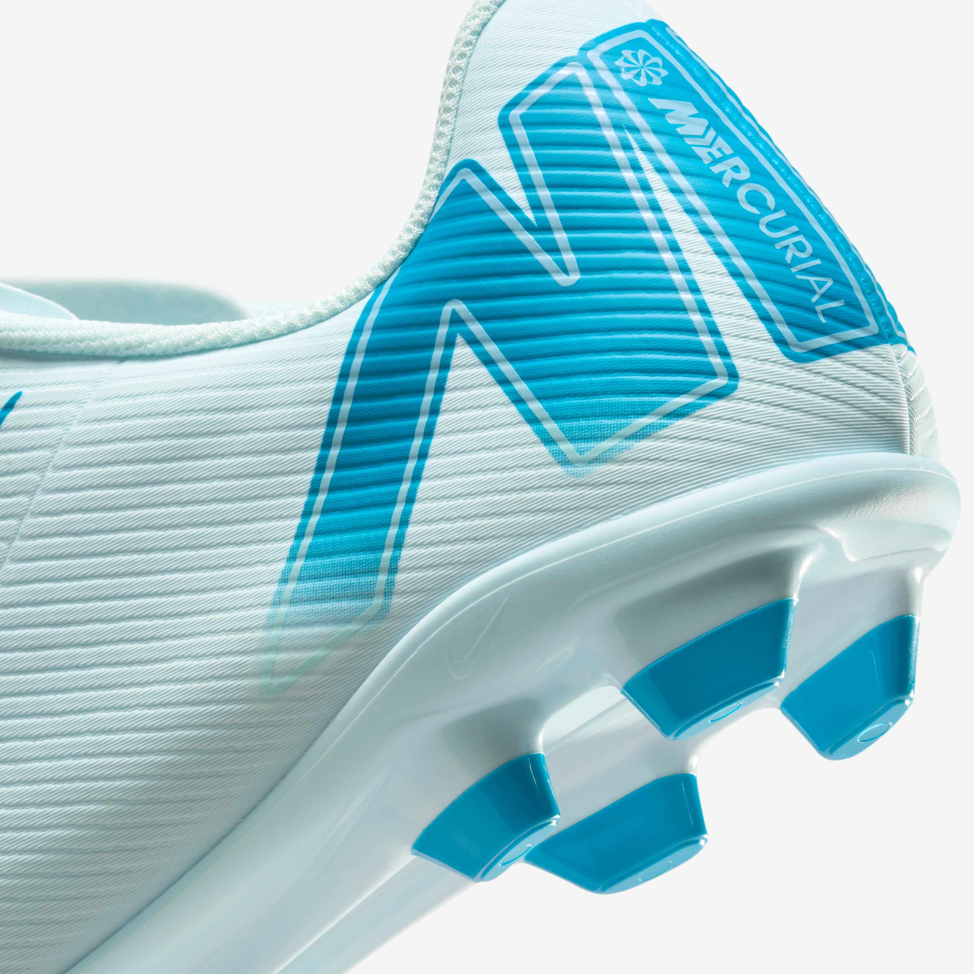 Nike Mercurial Vapor 16 Club image number 8