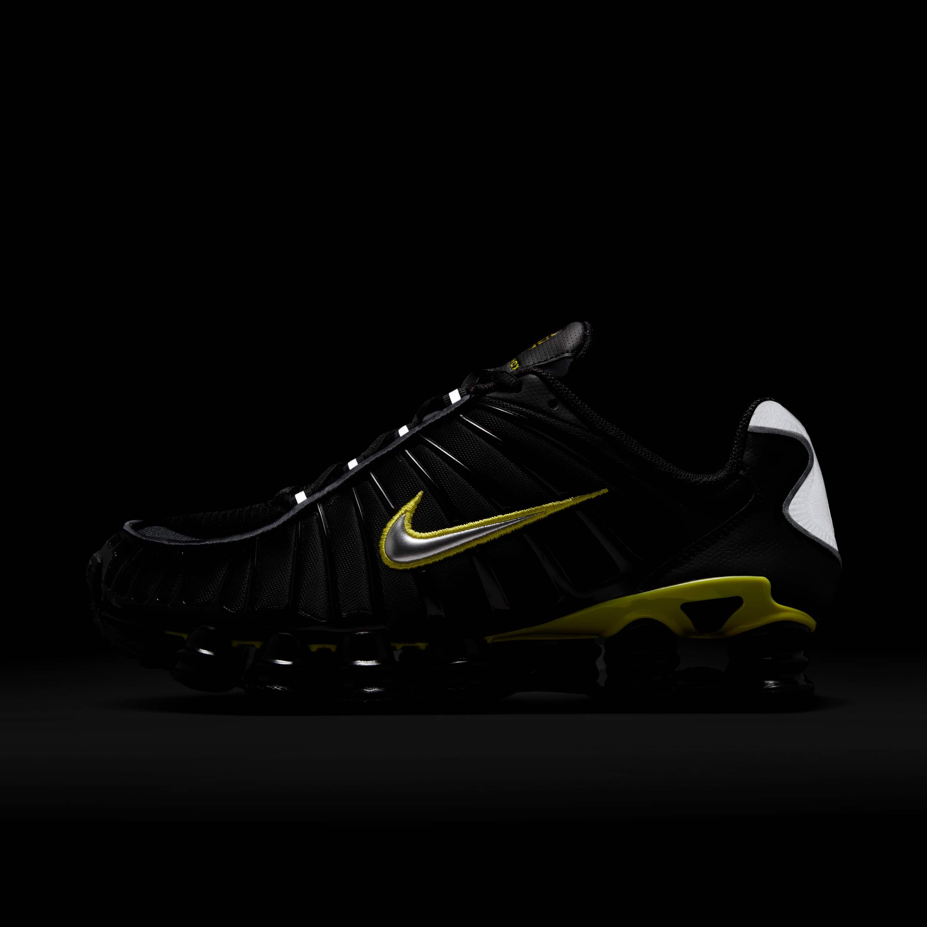 NIKE【送料込】SHOX TL CN0151-002 Amazon.com | Nike Shox TL Mens Running Trainers CN0151