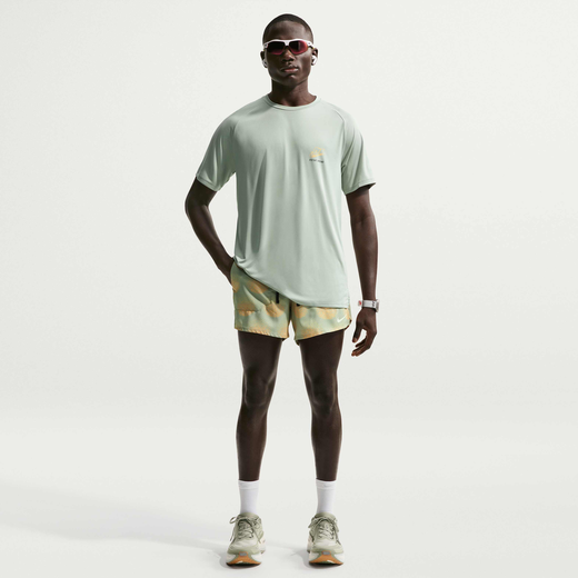 نايكي سترايد