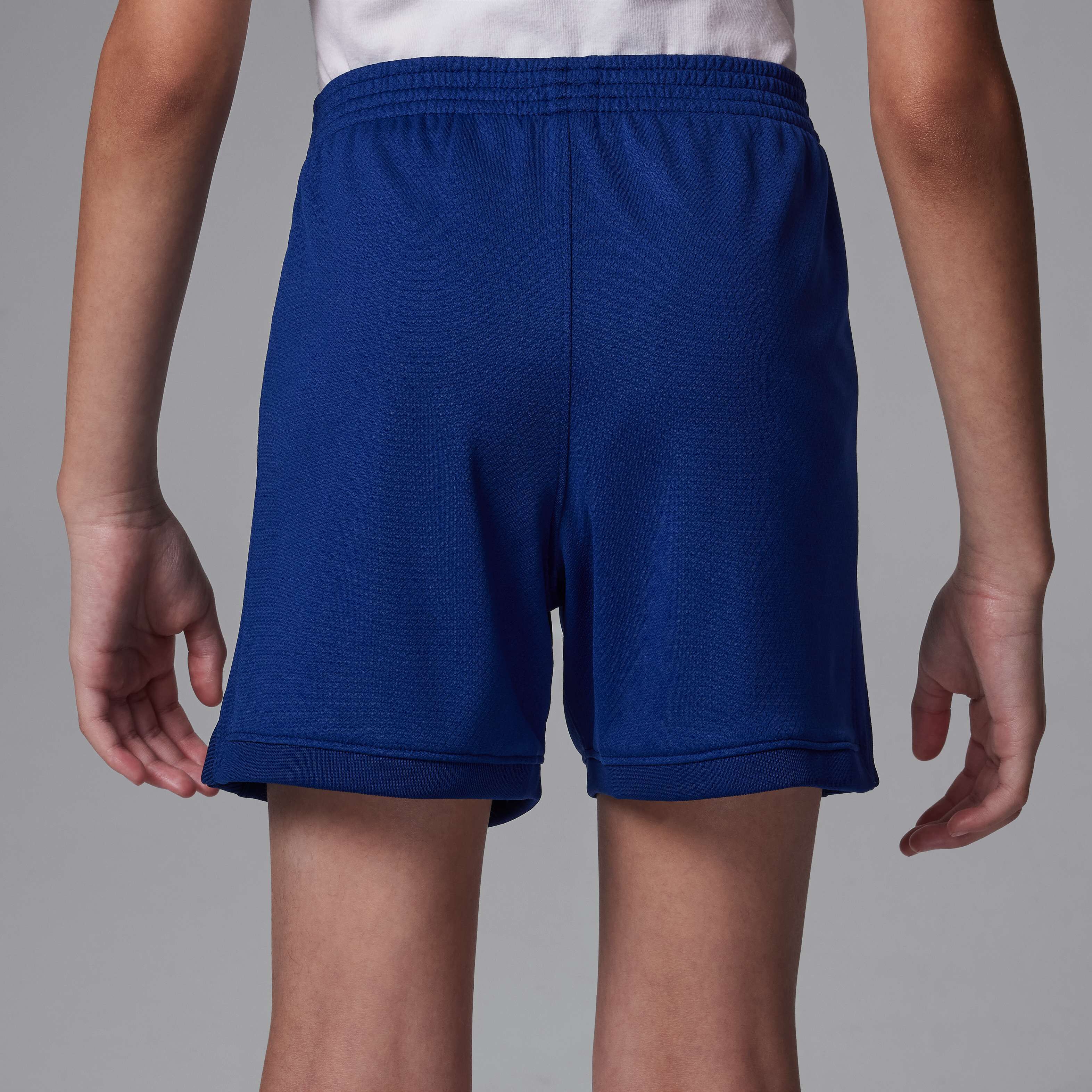 Paris Saint-Germain 2025 Stadium Fourth image number 10