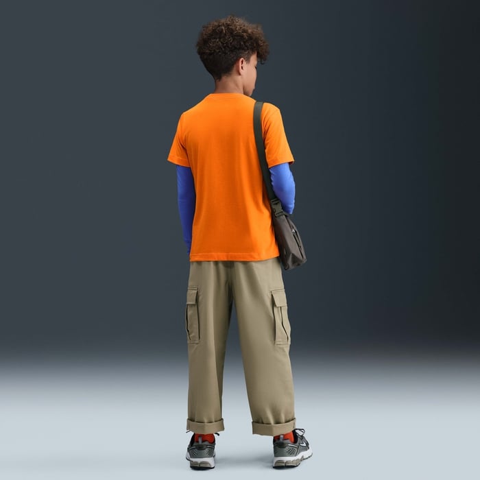 نايكي سبورتسوير image number 4 نايكي سبورتسوير image number 4