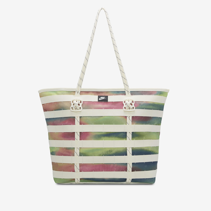 نايكي سبورتسوير ويمنز ارتيست كوليكشن image number 1 نايكي سبورتسوير ويمنز ارتيست كوليكشن image number 1