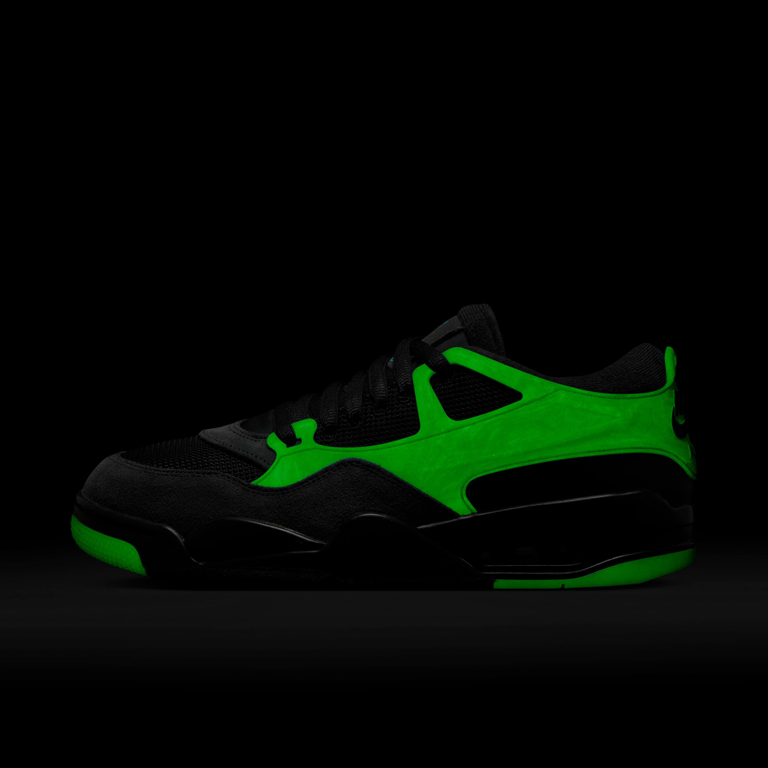 Air Jordan 4 RM image number 8