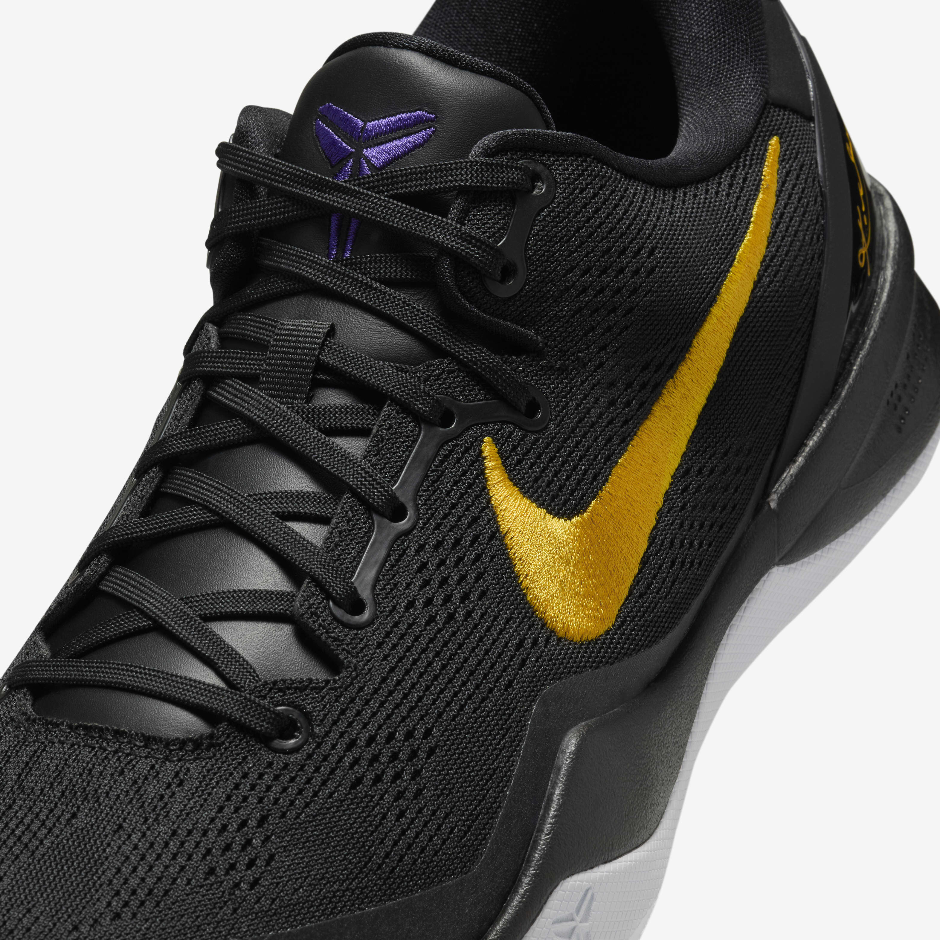 Nike kobe shoes shop