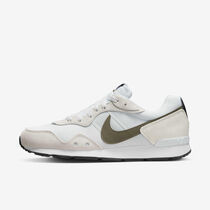 Nike Venture Runner