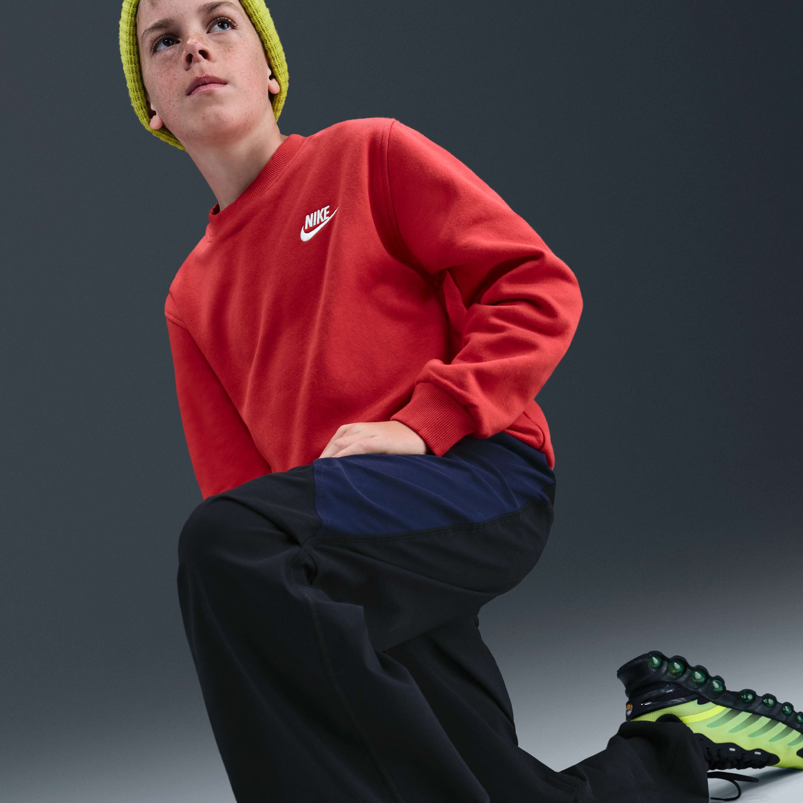 نايكي تك image number 3