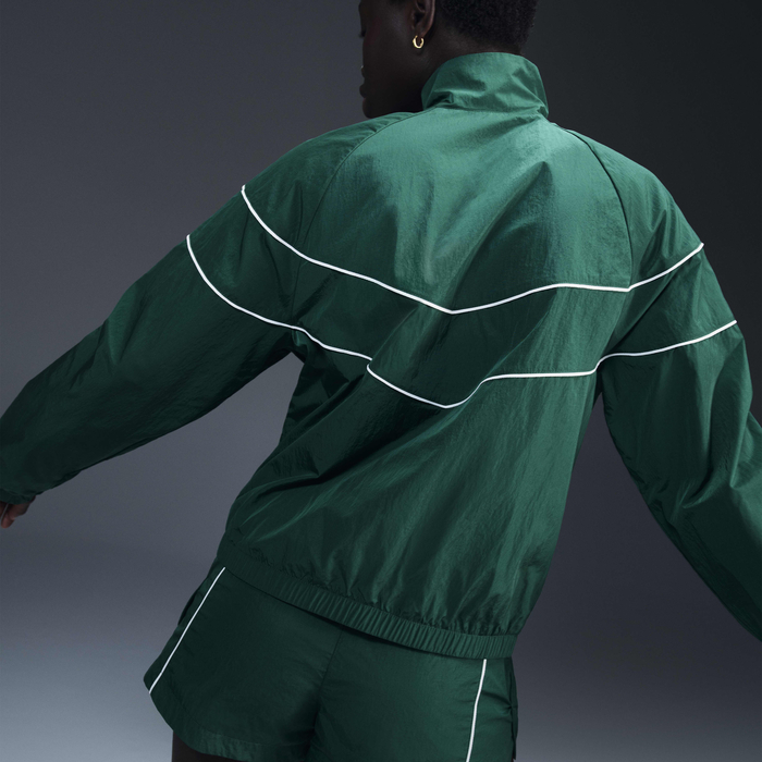 Nike Windrunner image number 2 Nike Windrunner image number 2