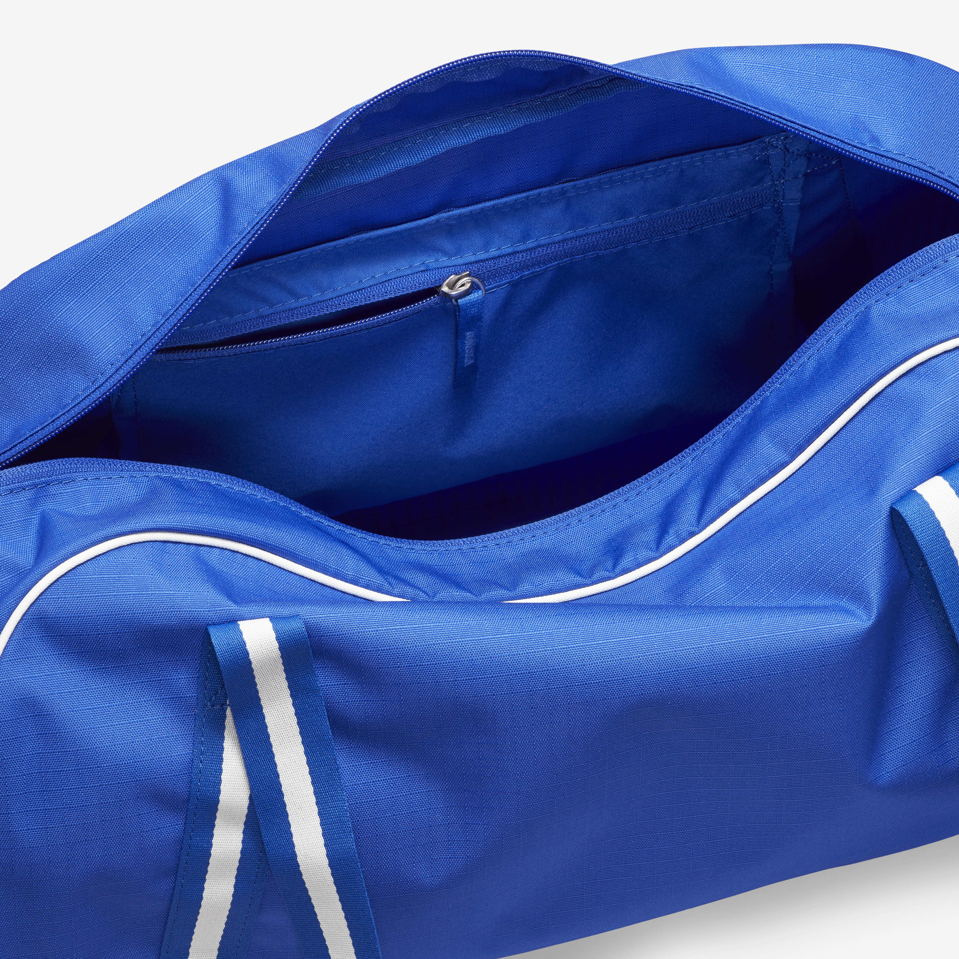 Nike Gym Club image number 5