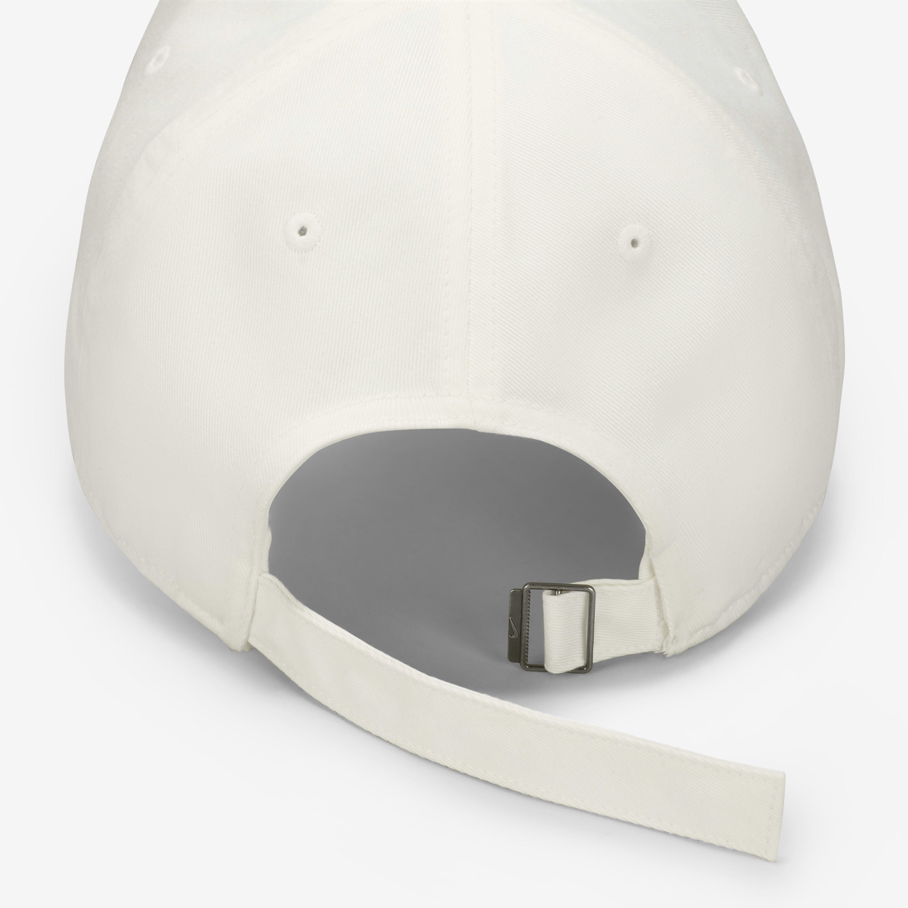 Nike Club image number 2