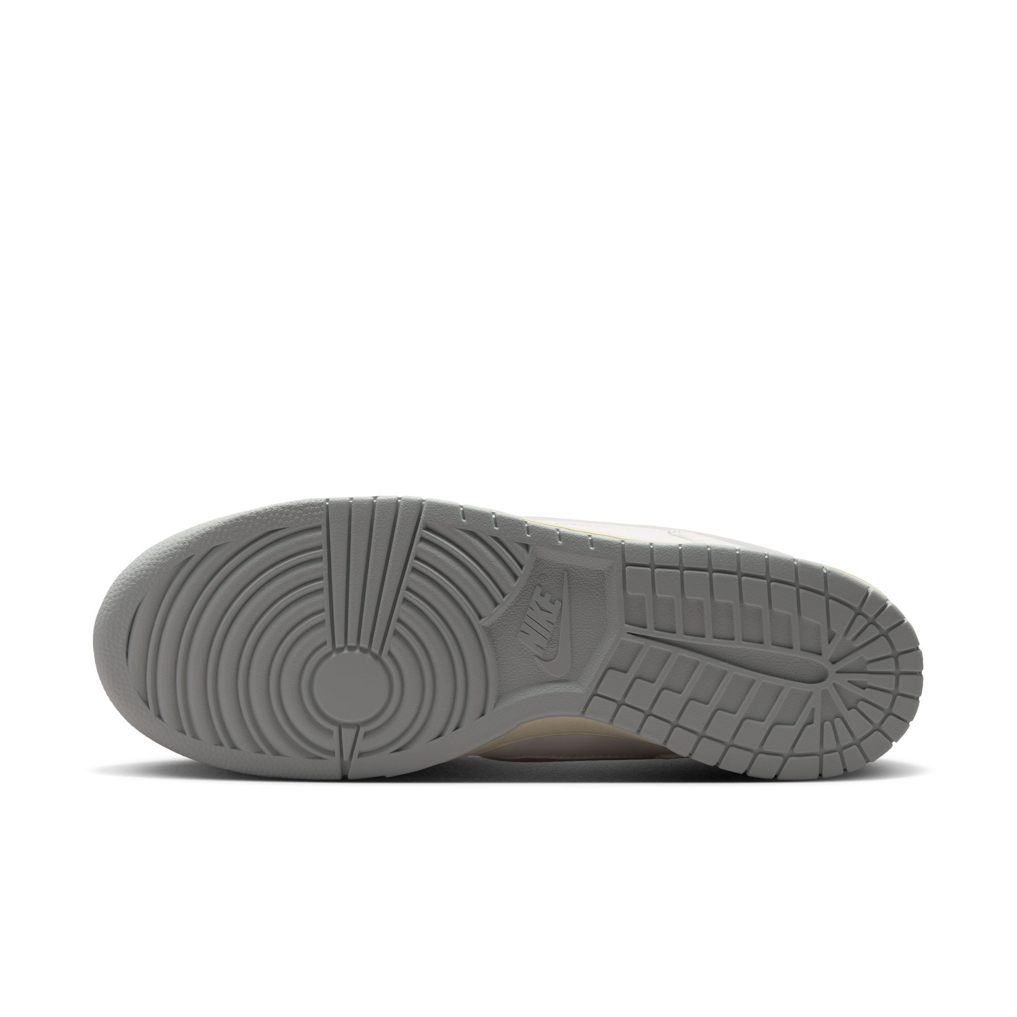 Nike Dunk Low Retro Premium image number 4