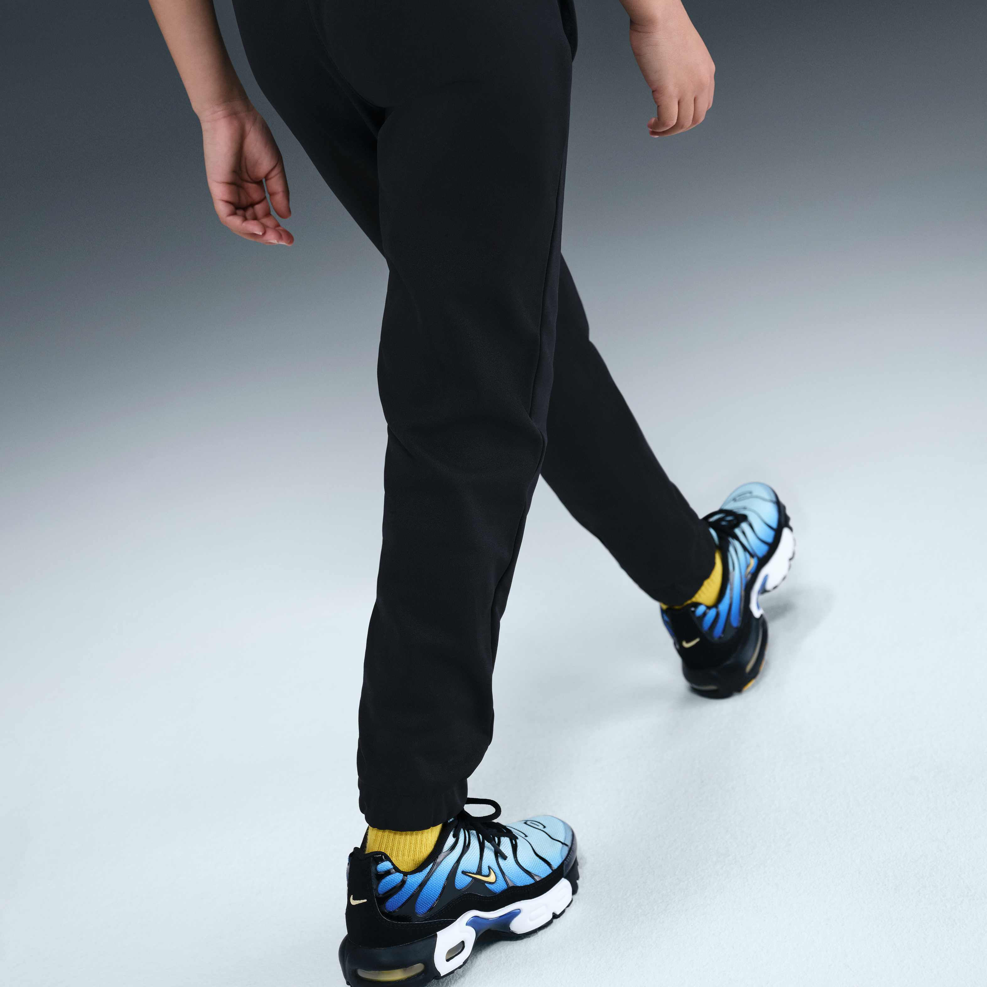 Nike Sportswear image number 4