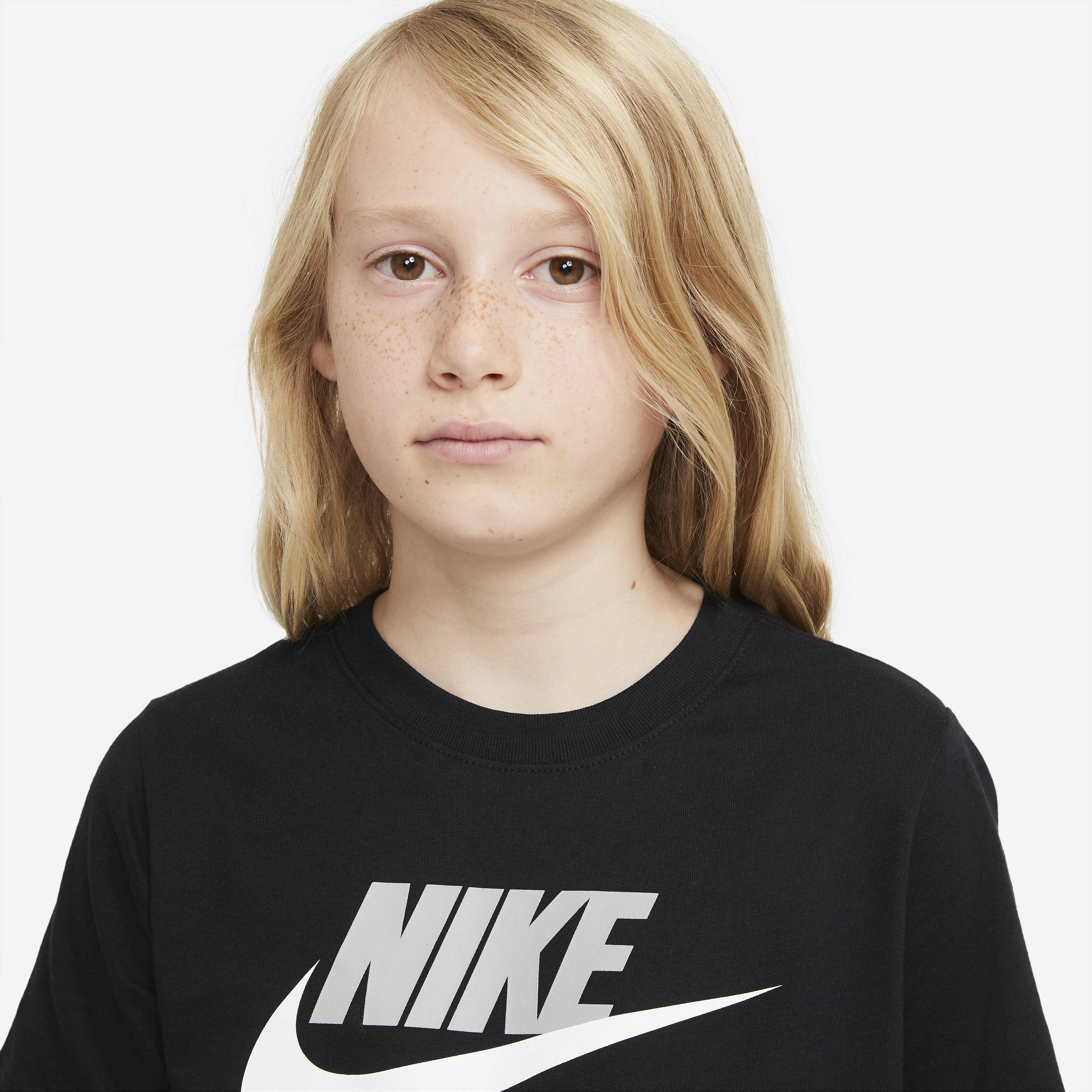 Buy Nike Sportswear Older Kids' Cotton T-Shirt - Black/Light