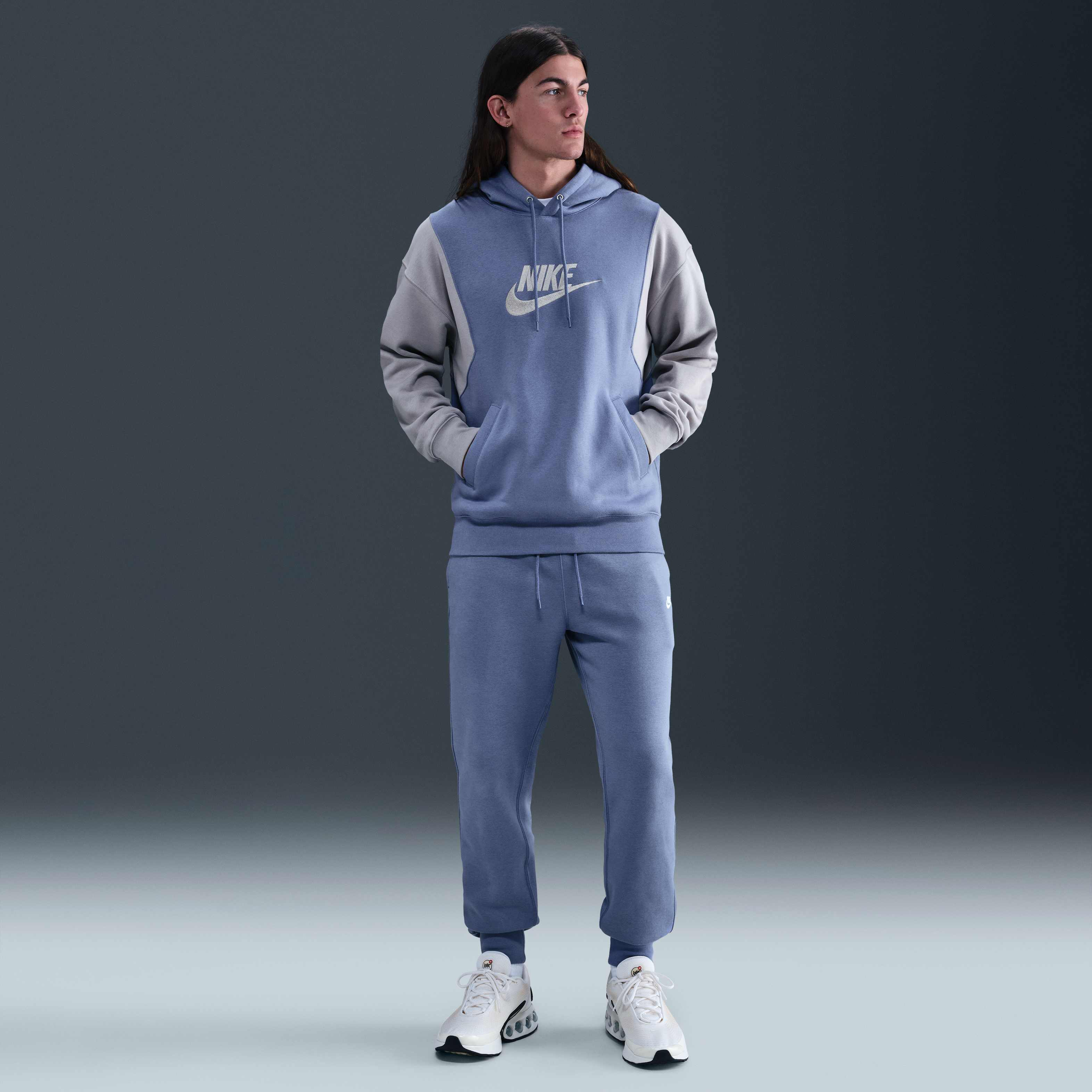 Nike Sportswear Club image number 3