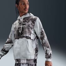 Nike Standard Issue