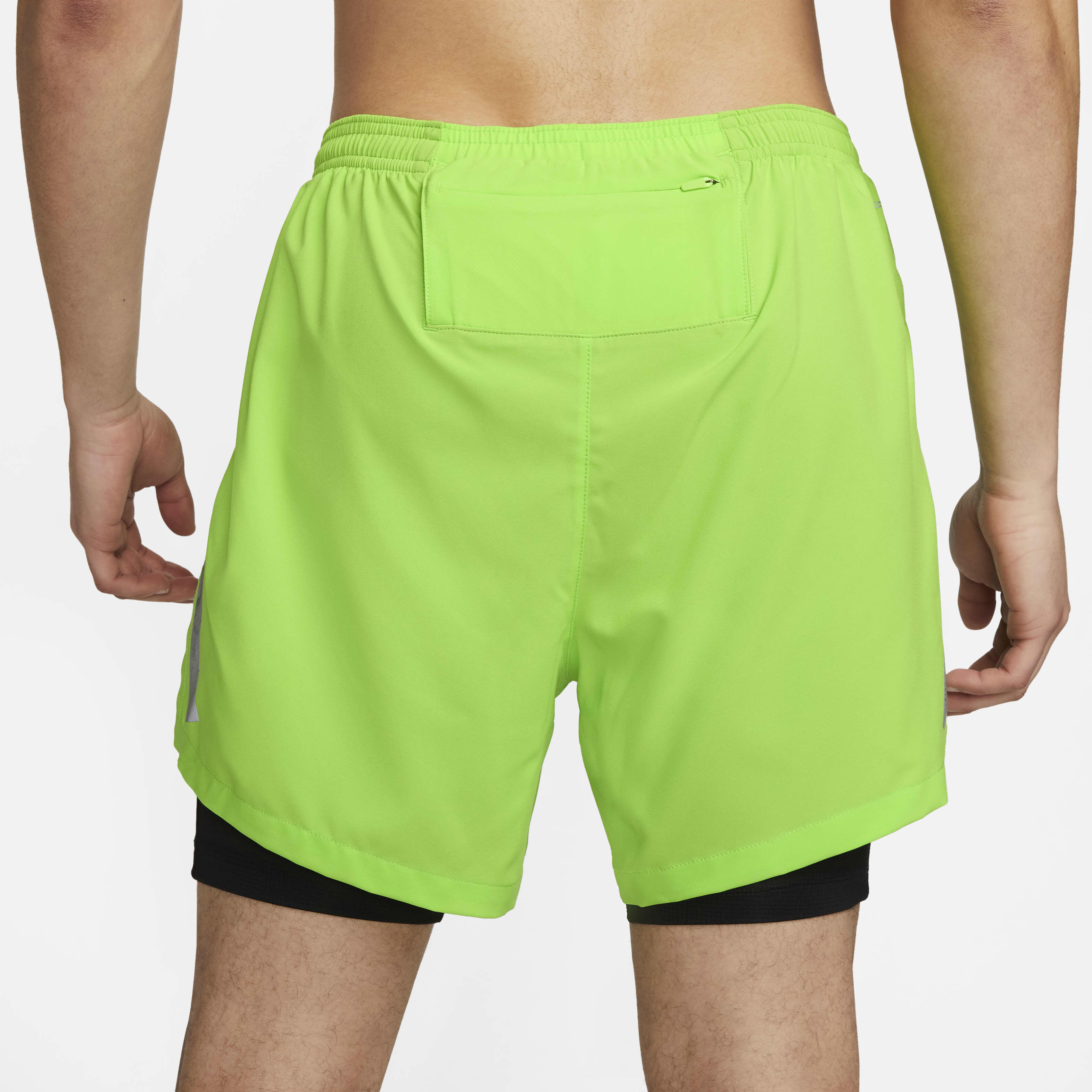 Nike Dri-FIT Run Division Stride image number 2