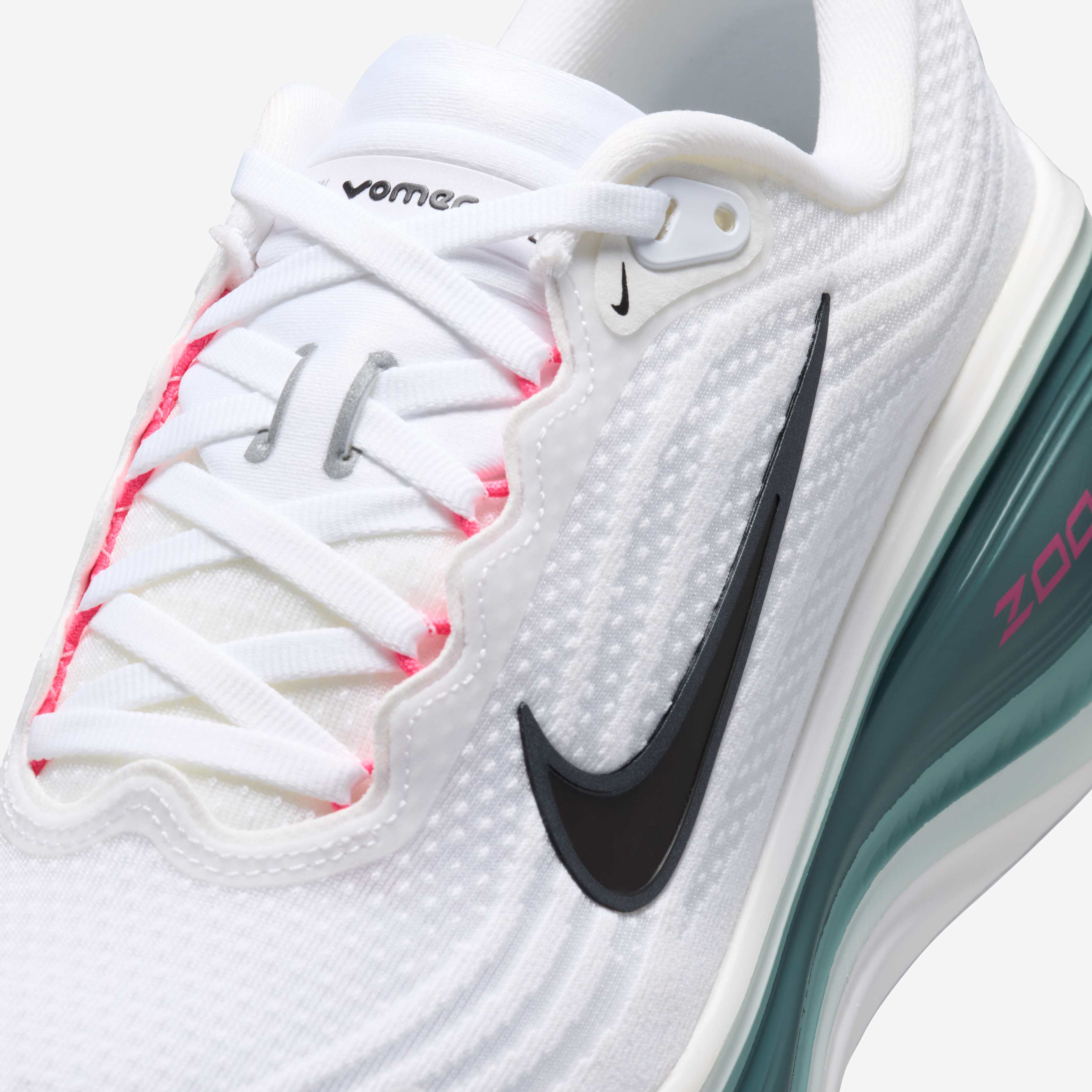 Nike Vomero Plus image number 6